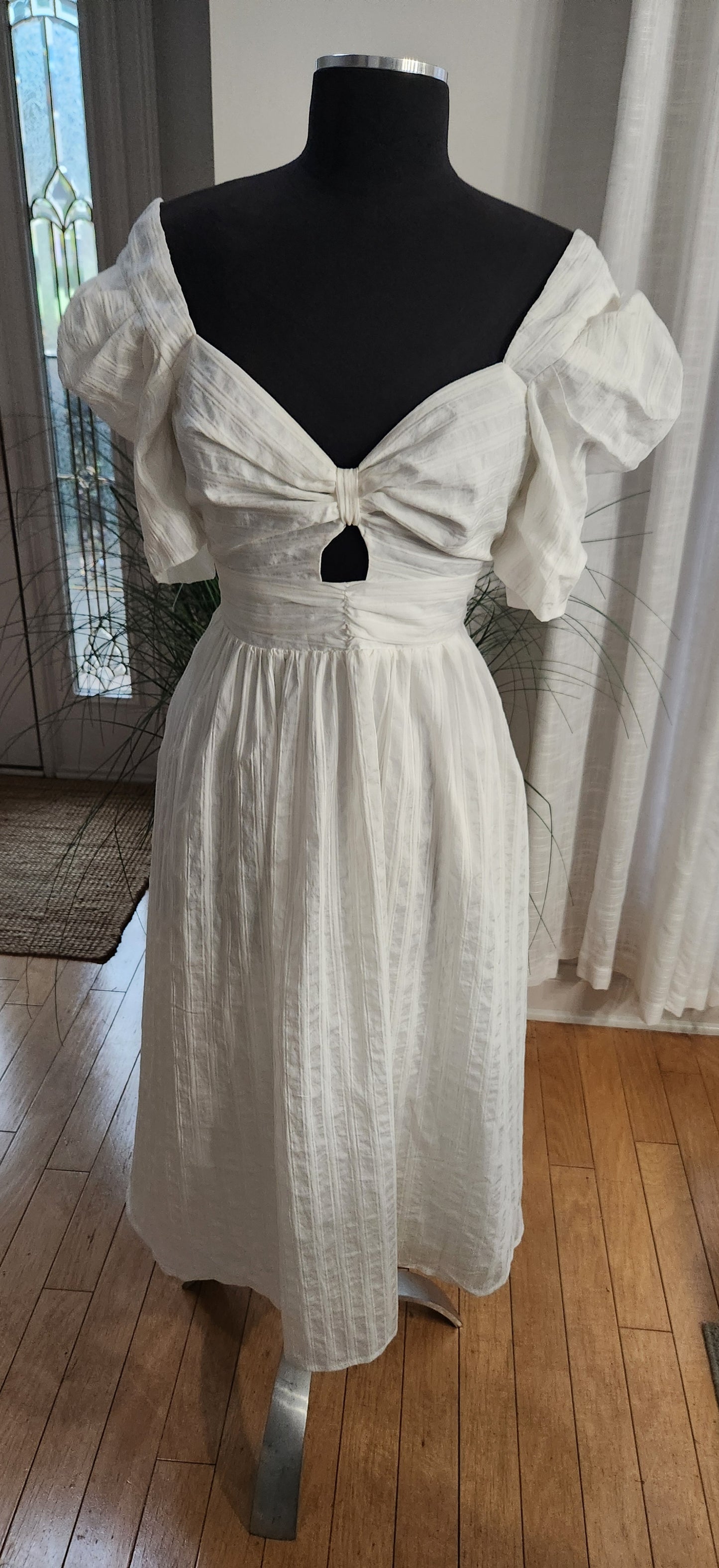 Aqua White Puff Sleeve Dress Sz L