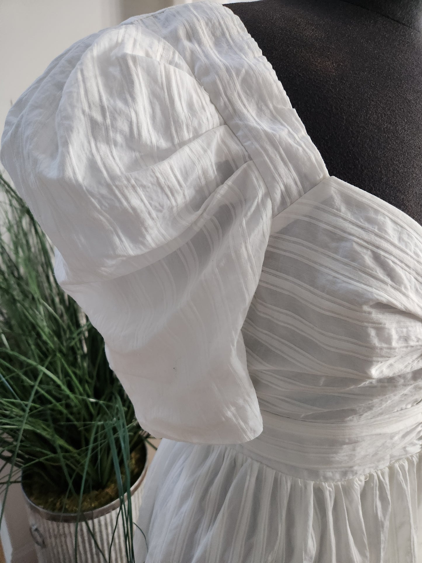 Aqua White Puff Sleeve Dress Sz L