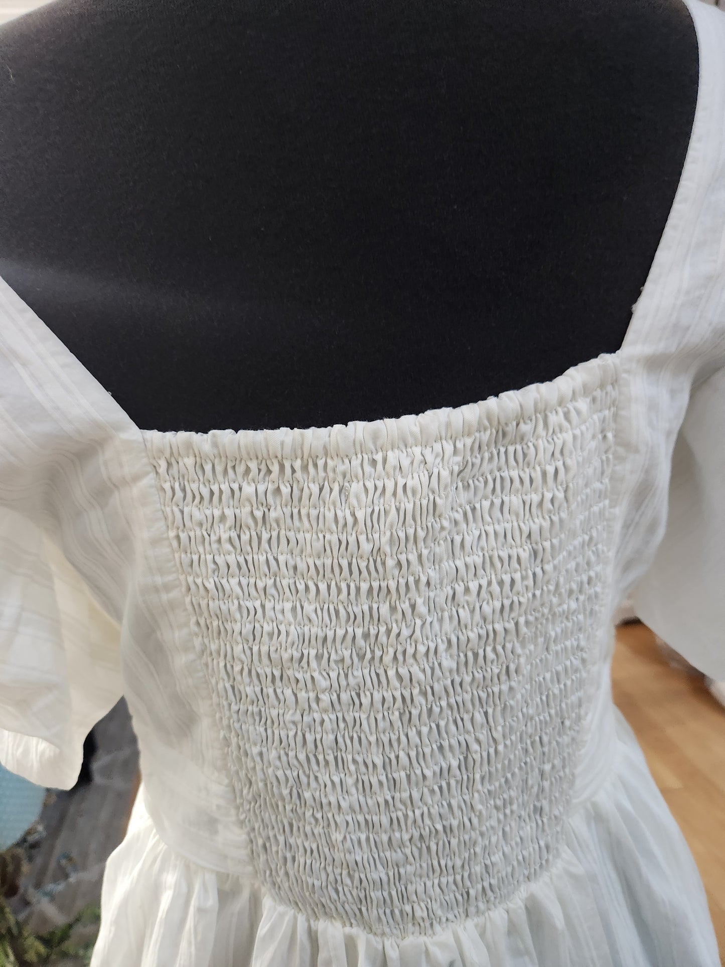 Aqua White Puff Sleeve Dress Sz L