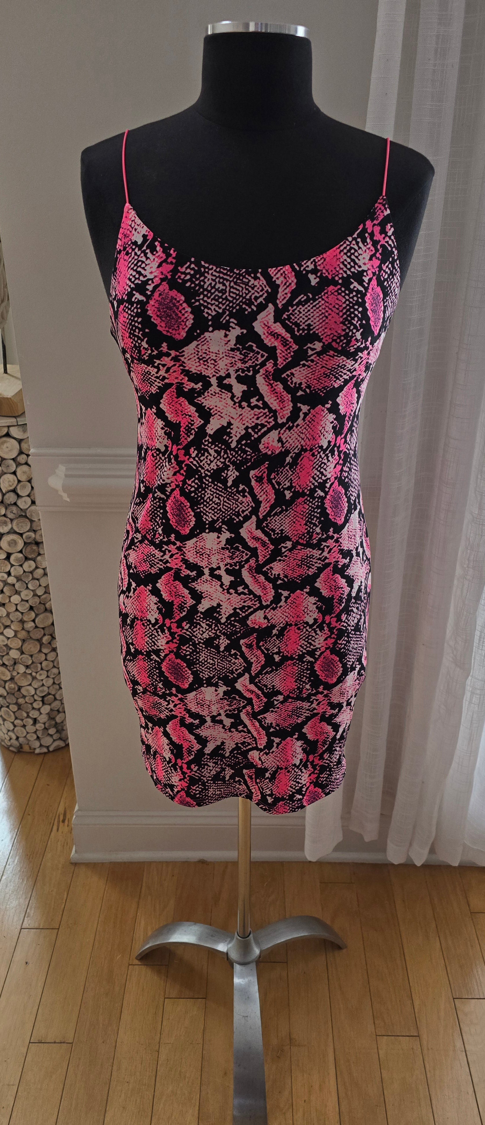 snake print pink dress Pink Snake Premium Mesh Cut Out Shoulder Bodycon Dress 6