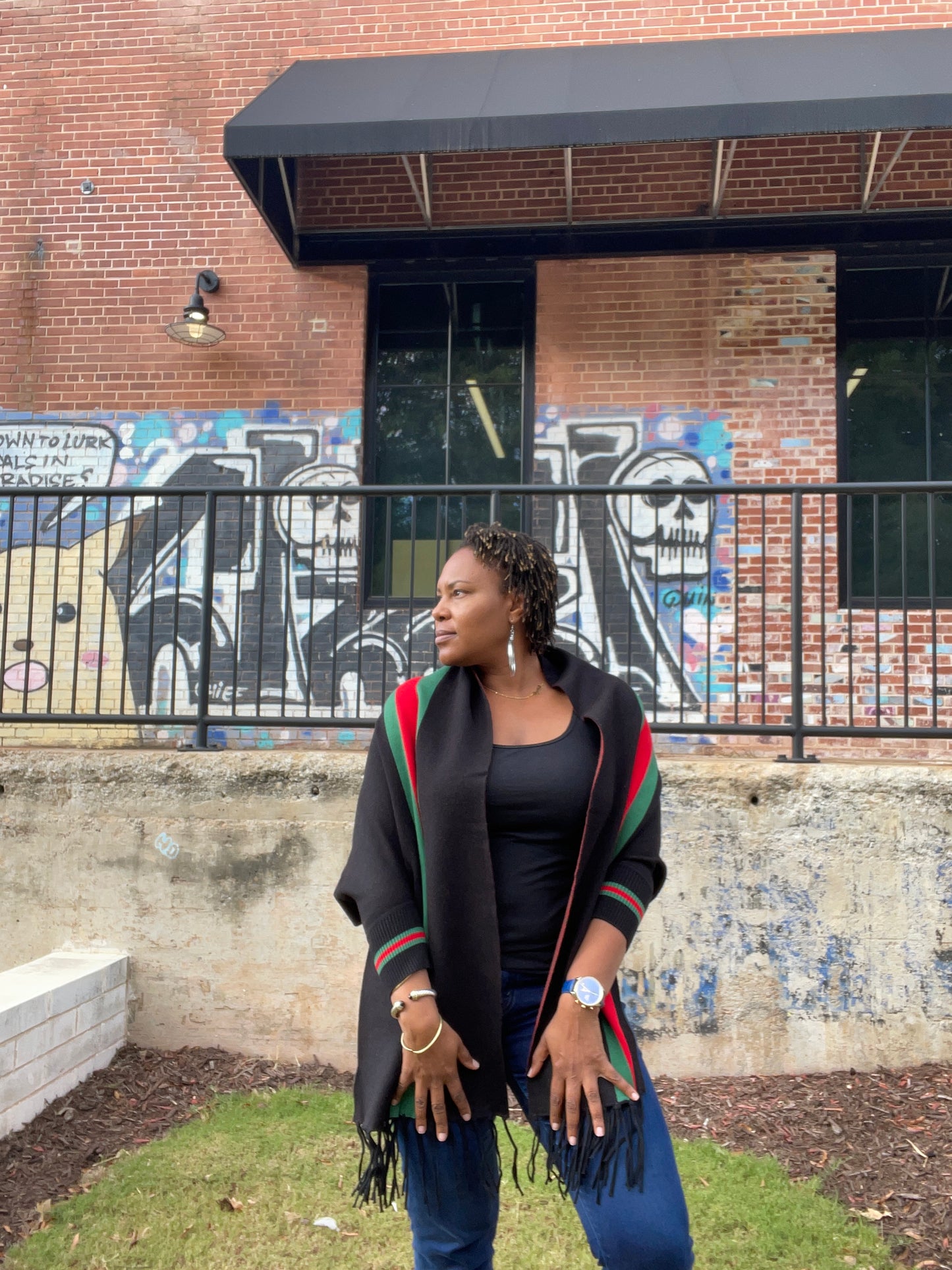 Athena Shawl - Black