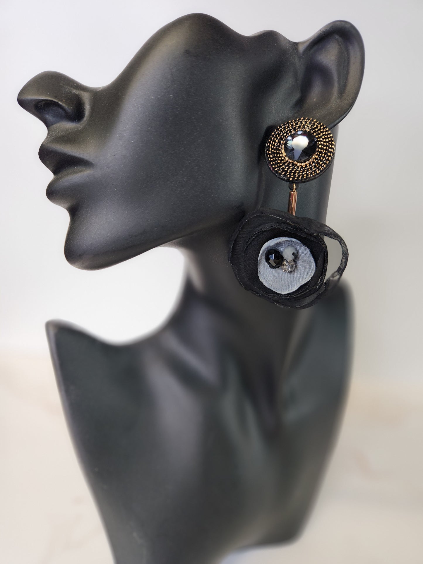 Petal Earrings - Fuschia