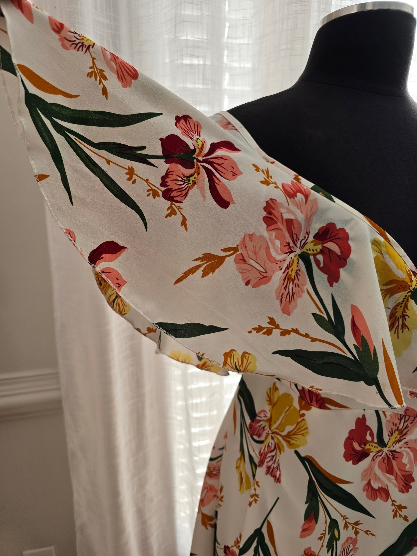 Boohoo Ruffle Open Back Skater Dress Sz 10