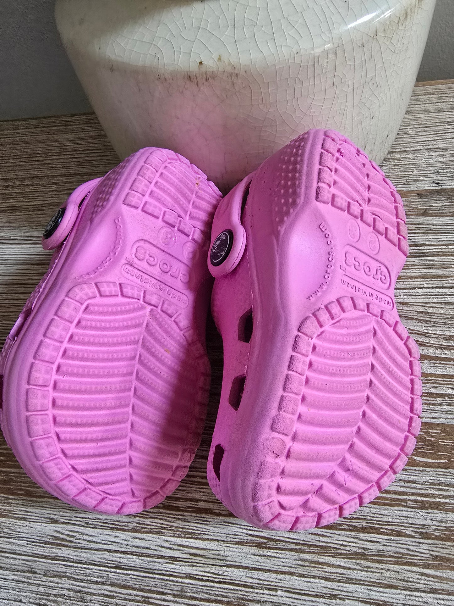 Crocs Pink Infant Sz 2/3
