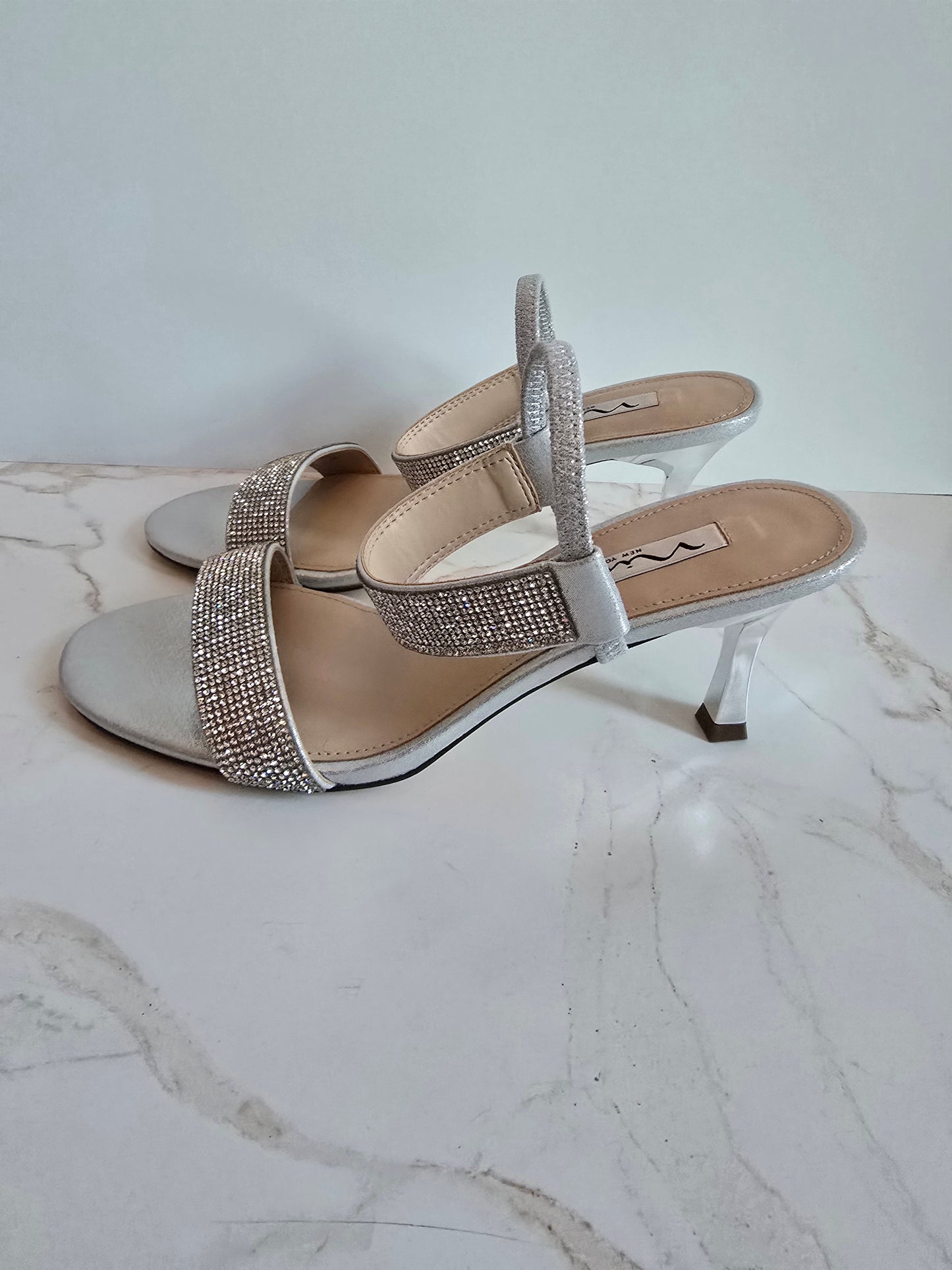 Nina Silver Bling Kitten Heels Sz 8.5M