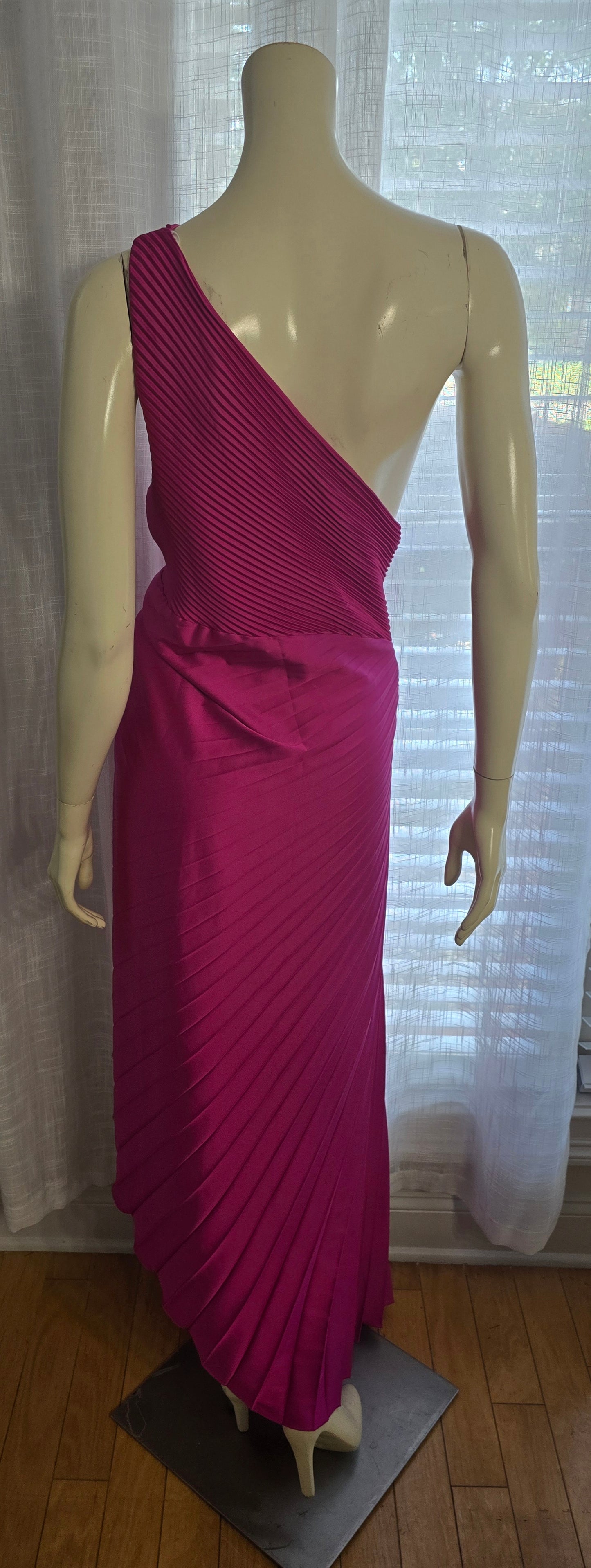 B. Darling Fuchsia One Shoulder Dress Sz 22