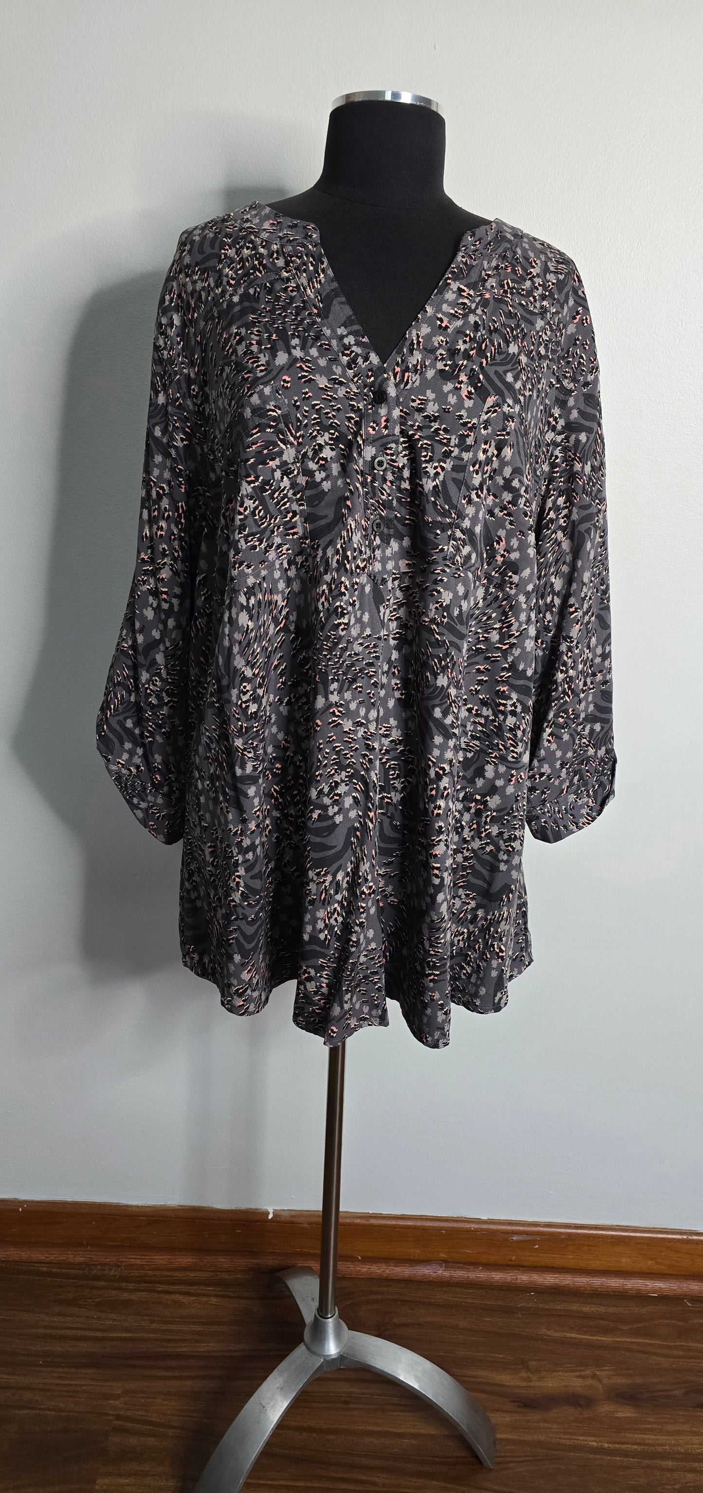 Torrid Zebra Print Blouse Sz 4X