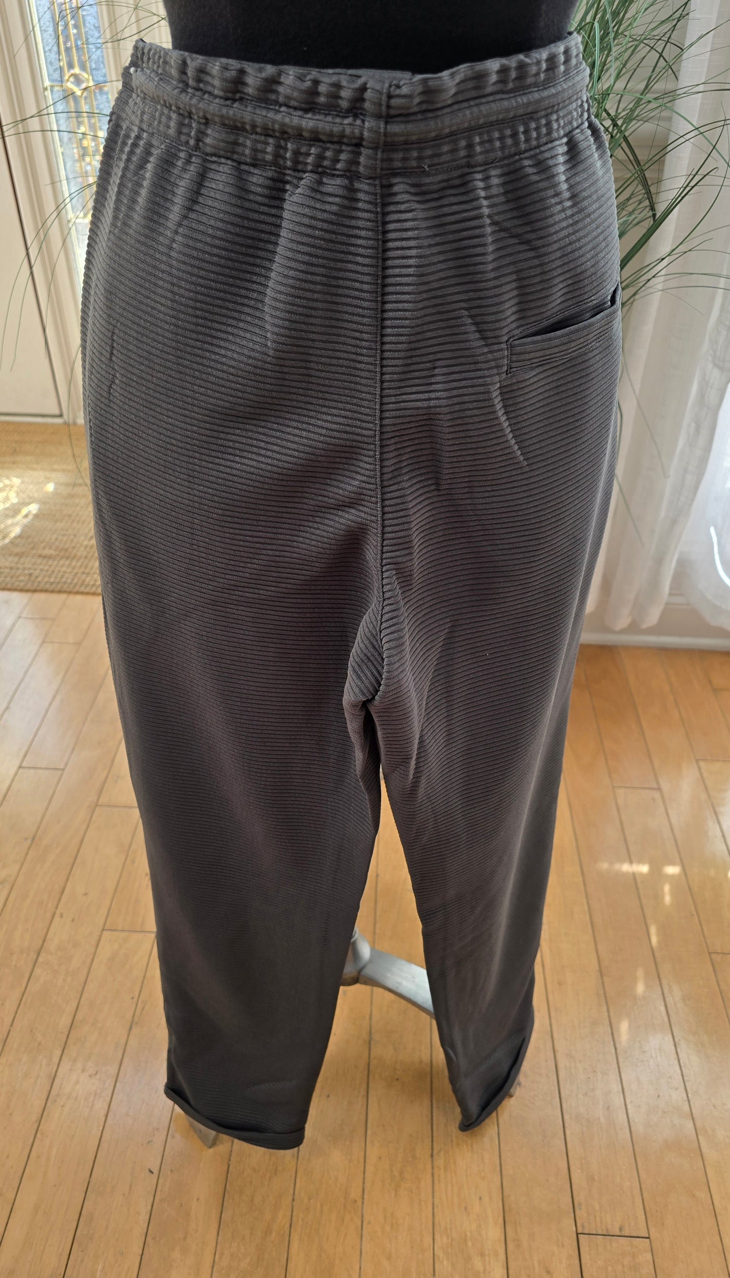 Grey Ribbed Sweat Pants Sz M