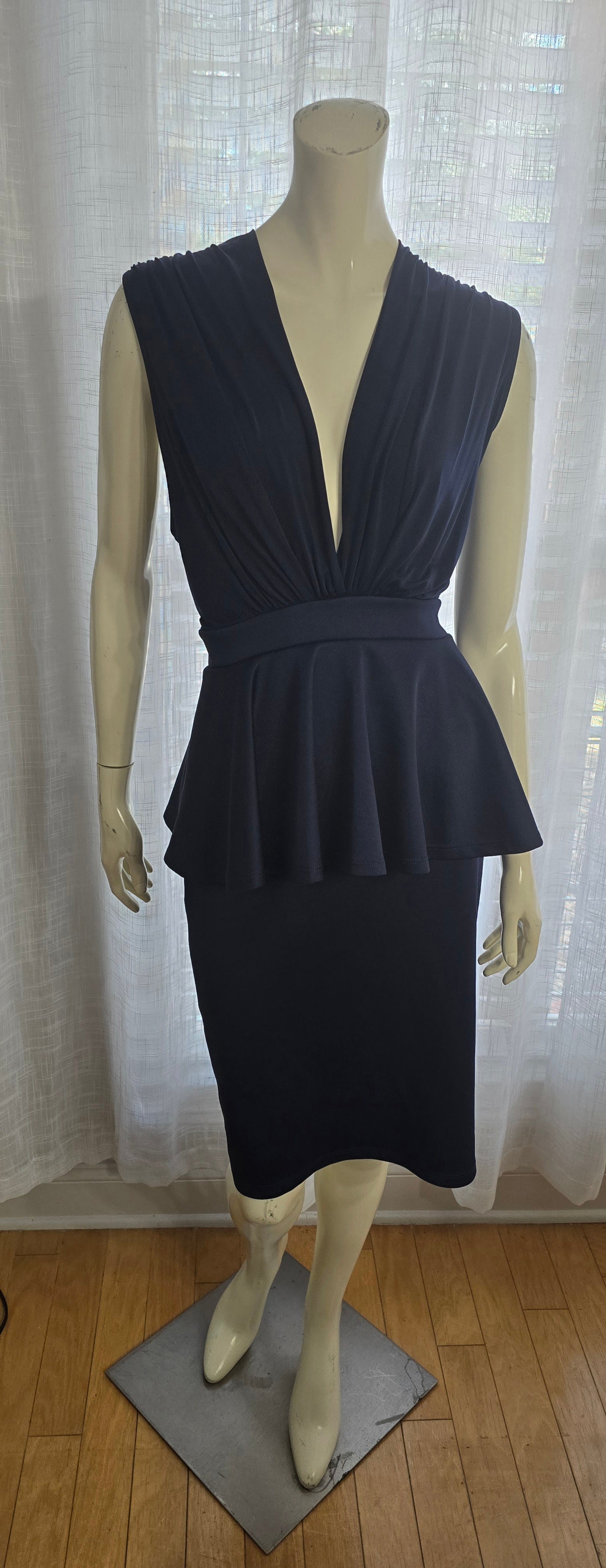 Fashion To Figure Navy Blue Peplum Cocktail Dress Sz 2X Fashion To Figure Navy Blue Peplum Cocktail Dress Sz 2X