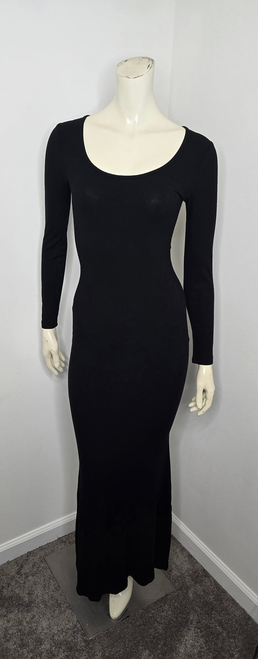 Reoria Black Ribbed Fitted Maxi Dress Sz M