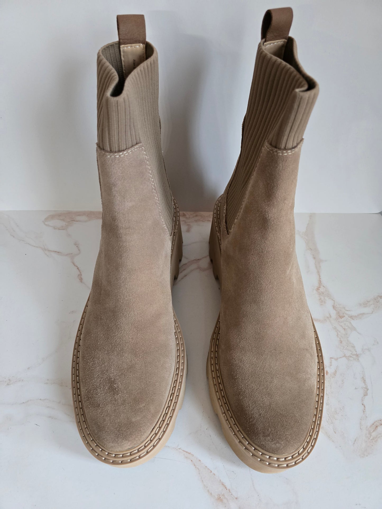 Dolce Vita Suede Chunky Chelsea Boot Sz 11