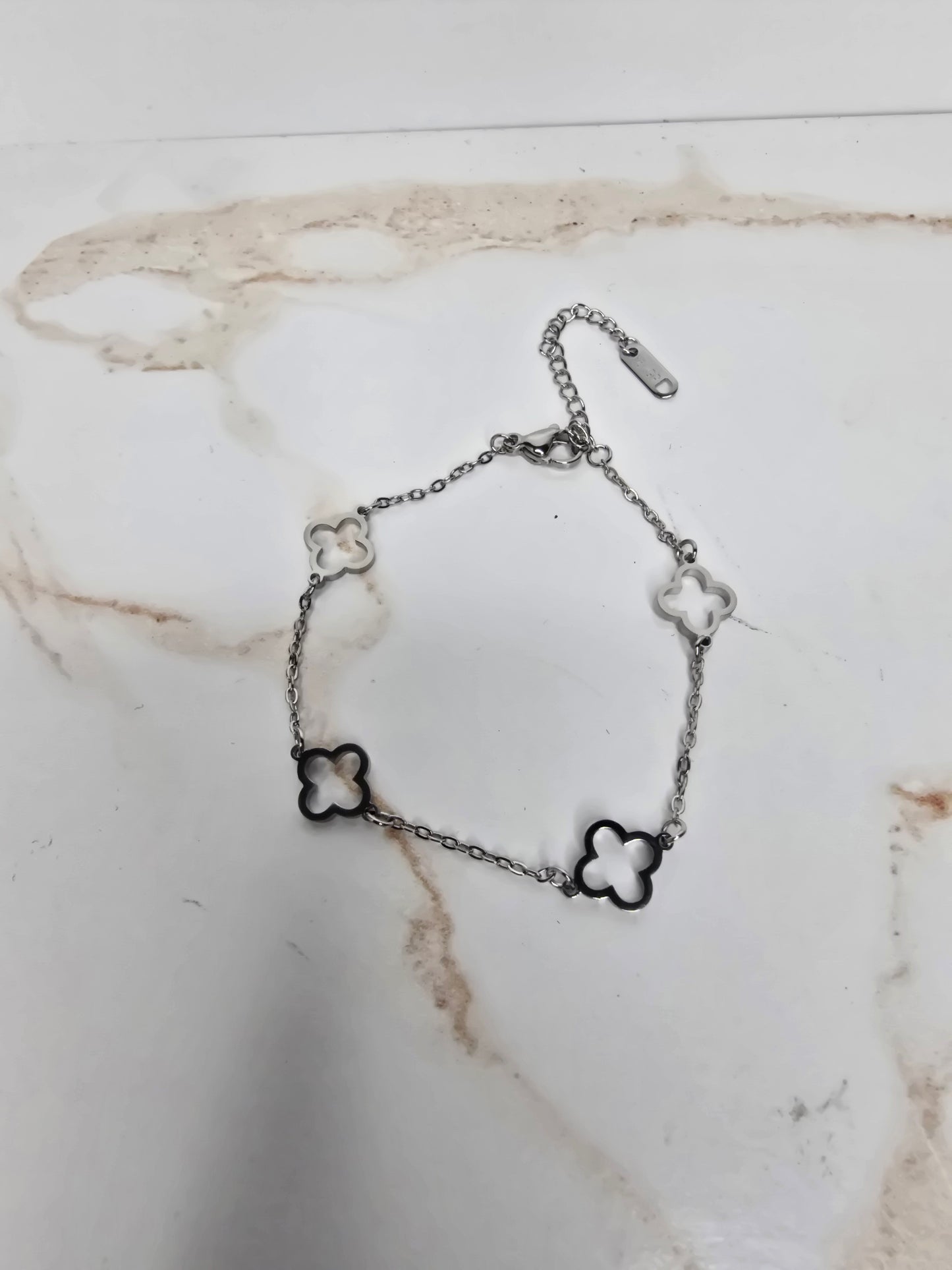 Stainless Steele Silver Flower Bracelet