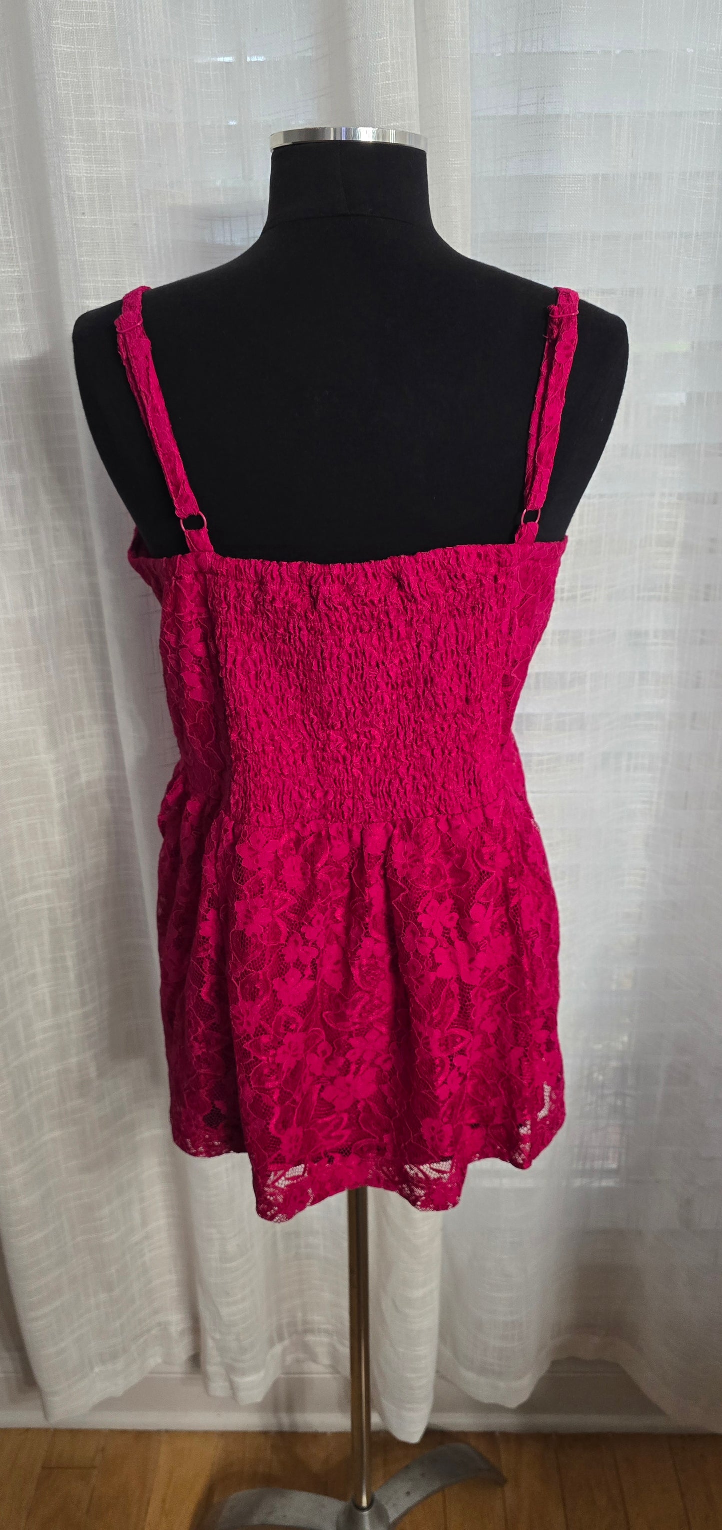 Torrid Lace Peplum Corset Style TopSz 3X