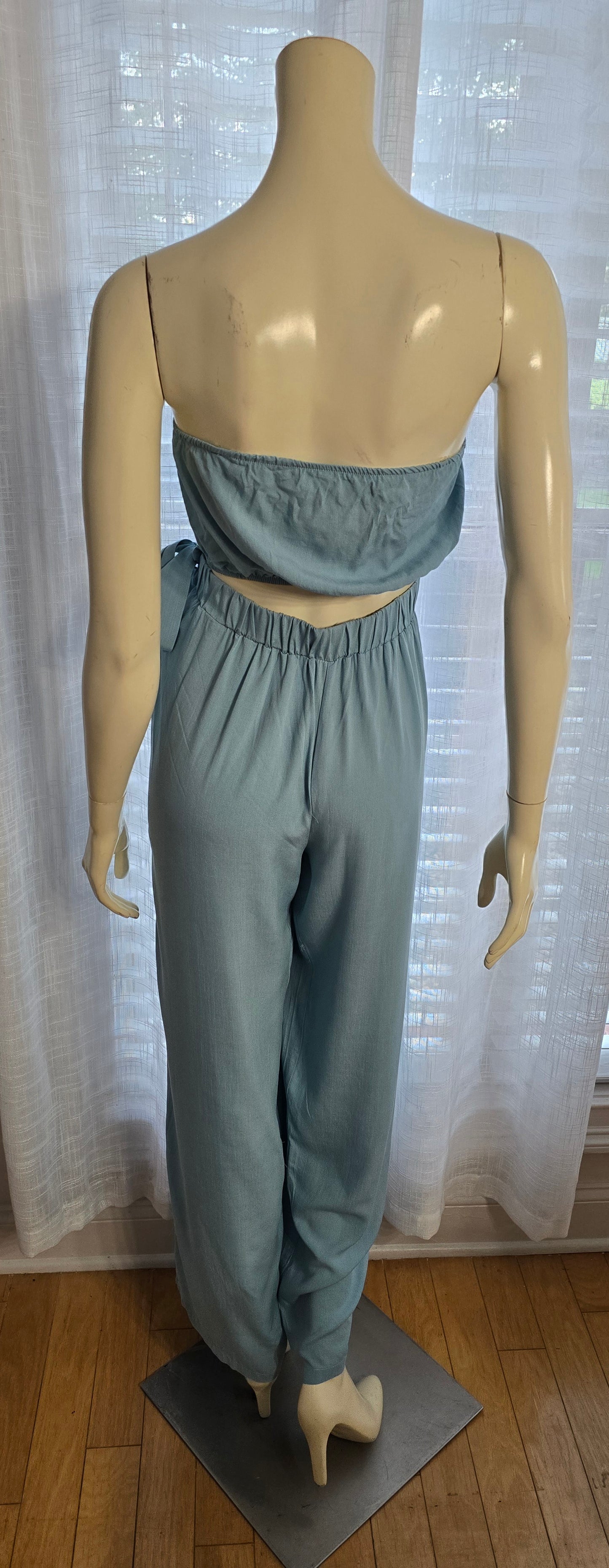 Jumpsuit with Back CutOut Sz L