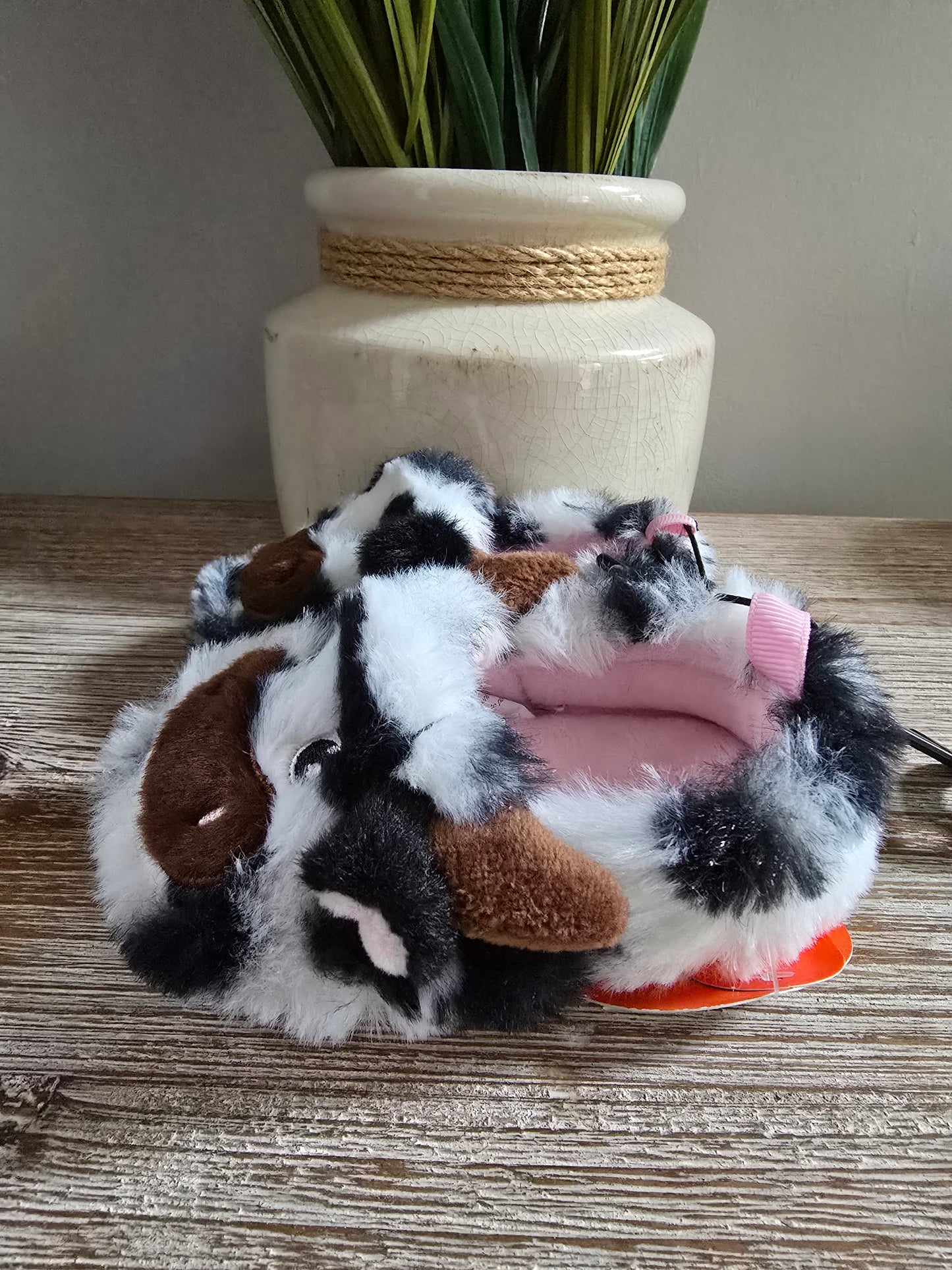 Wonder Nation Furry Slippers Infant Sz 3