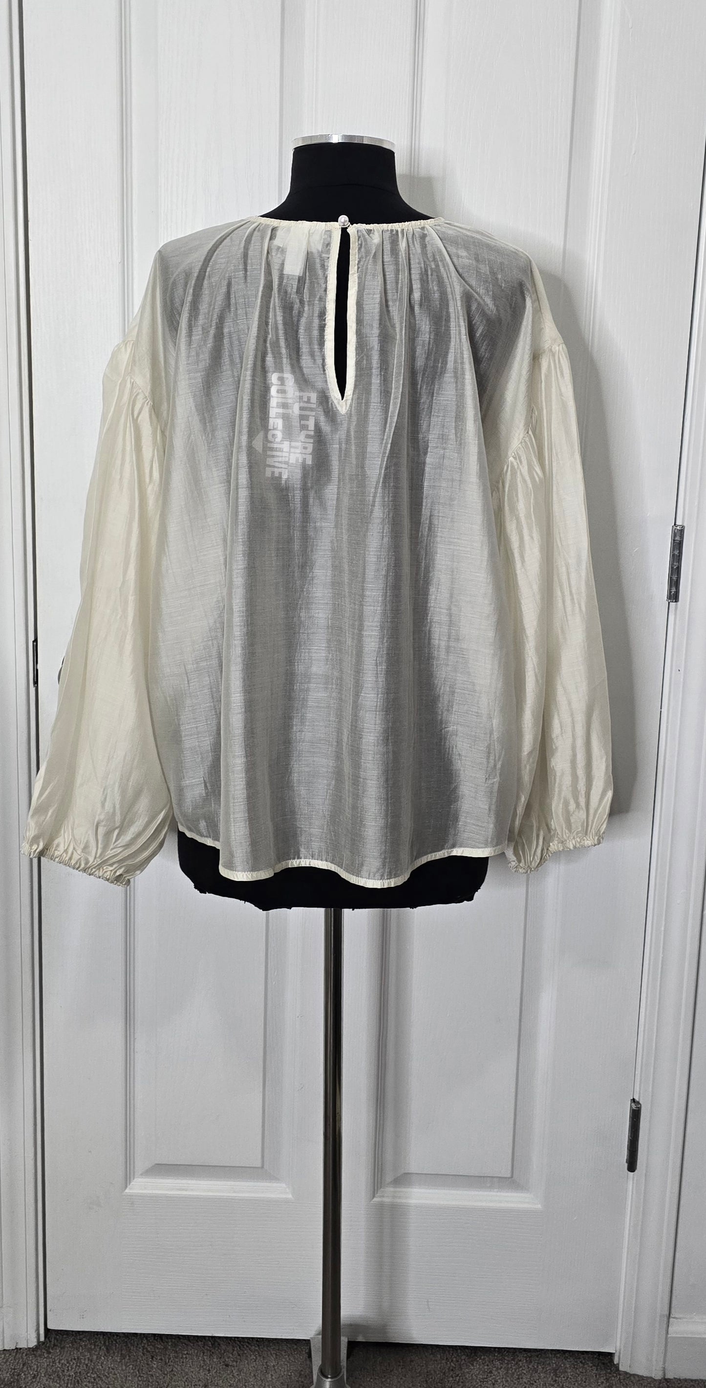 Future Collective Sheer Balloon Sleeve Blouse Sz 1X