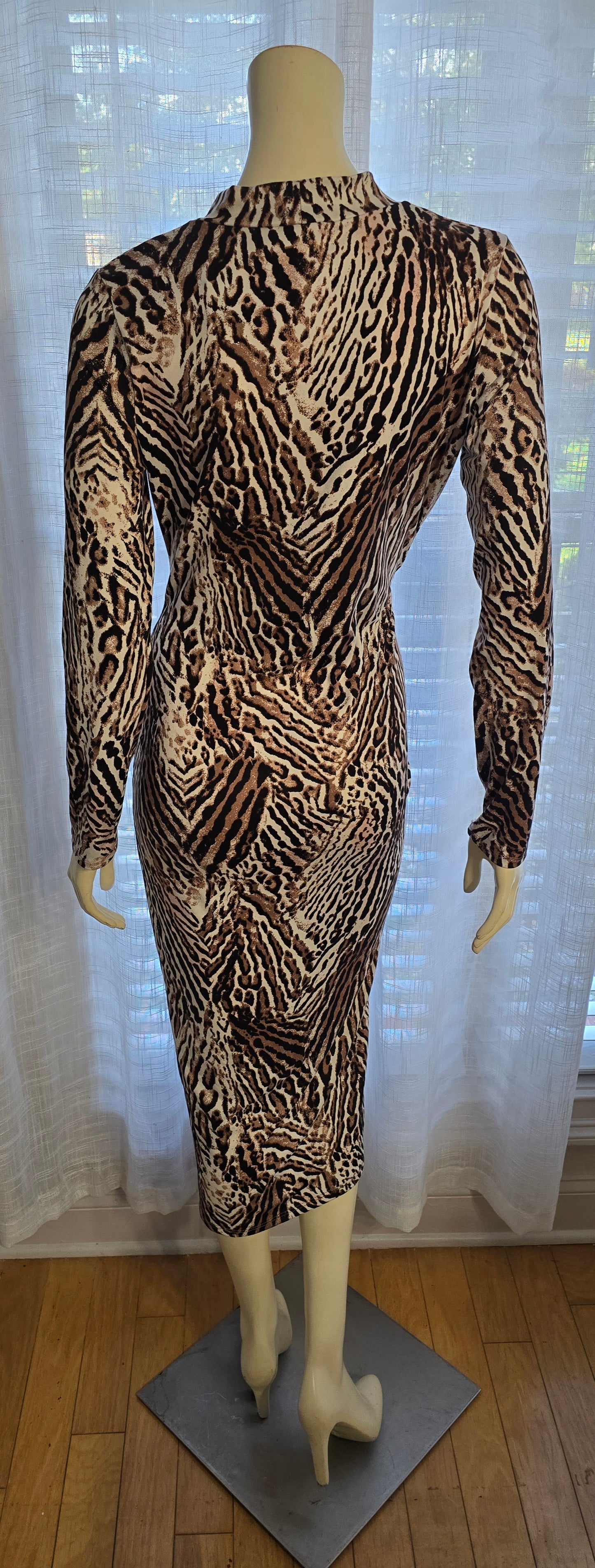 Pretty Little Thing Animal Print Fitted Dress Sz 10