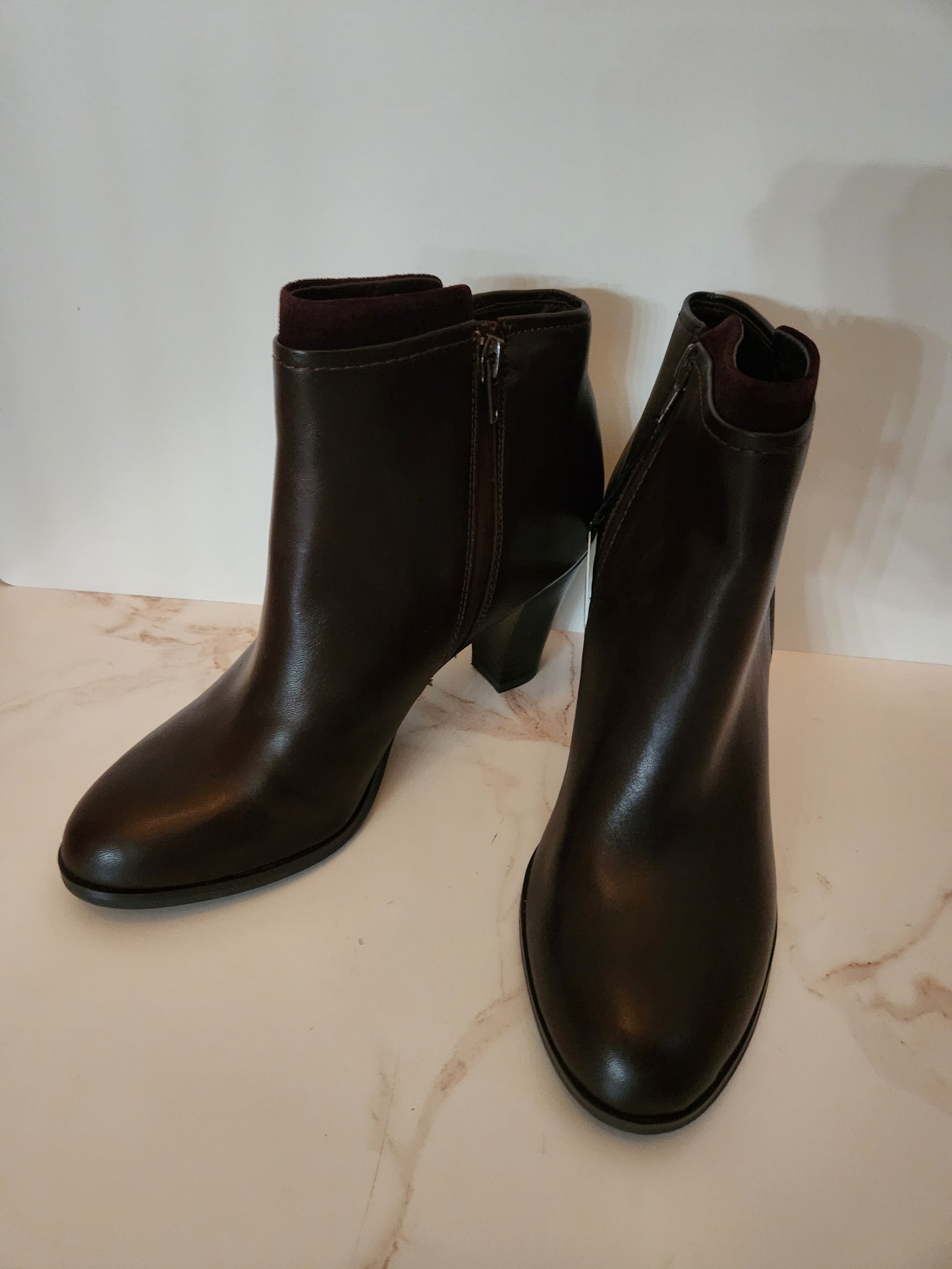 Giani Bernini Bellee Water-Resistant Booties Oxblood Sz 8