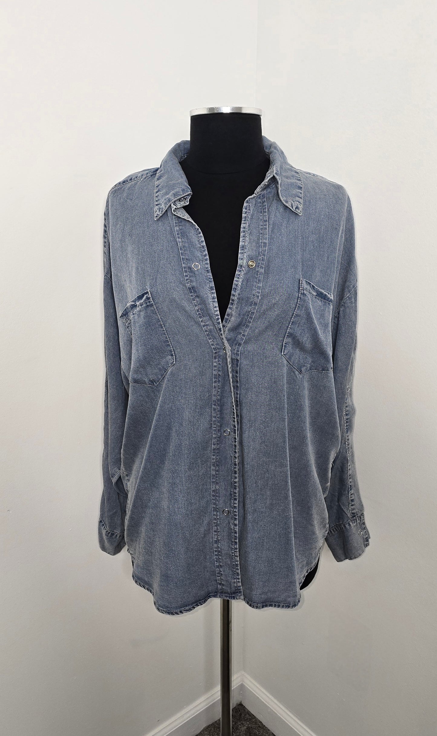 Snap Sleeve Denim Shirt Sz S (fits up to M)