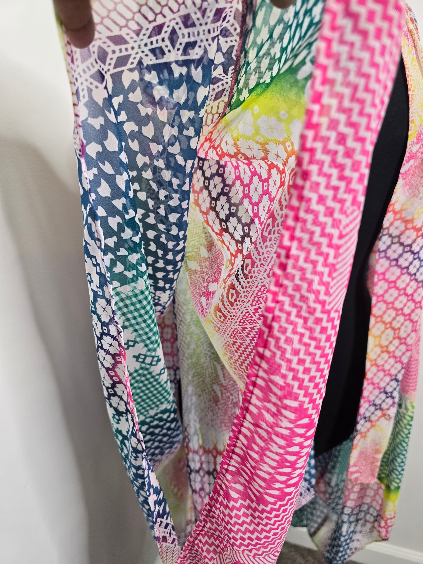 Love By Design Multi-Colored Oversized Kimono Sz M (fits up to 3X)