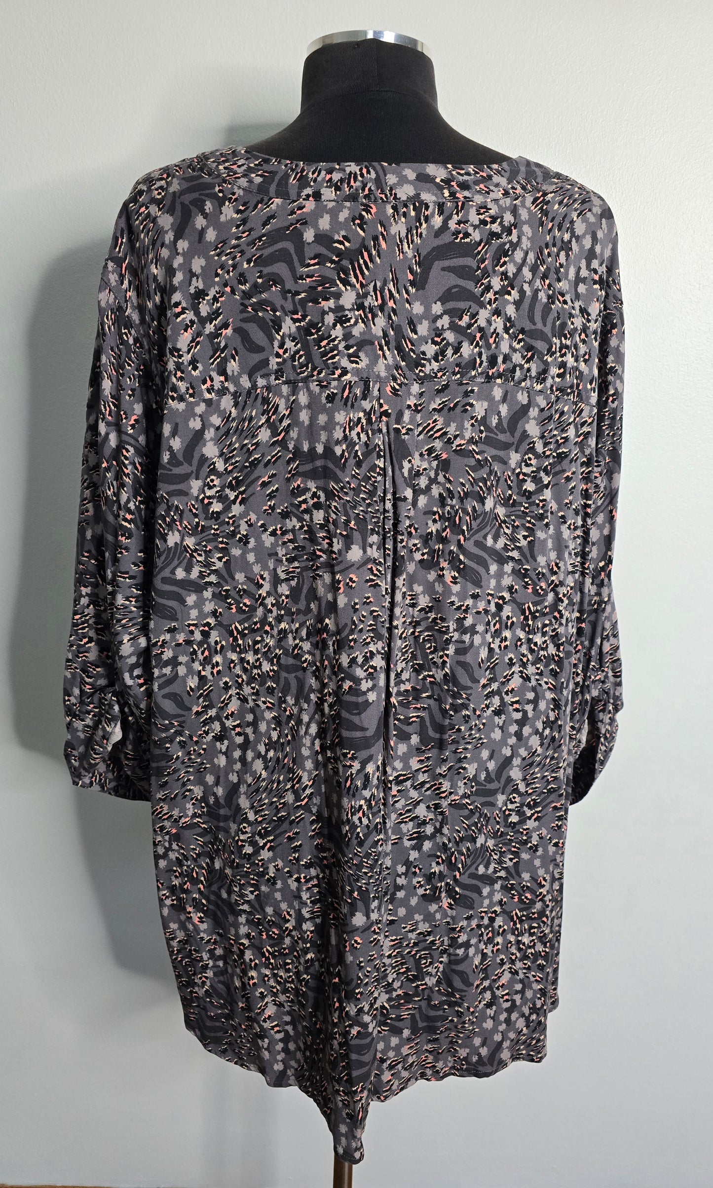 Torrid Zebra Print Blouse Sz 4X