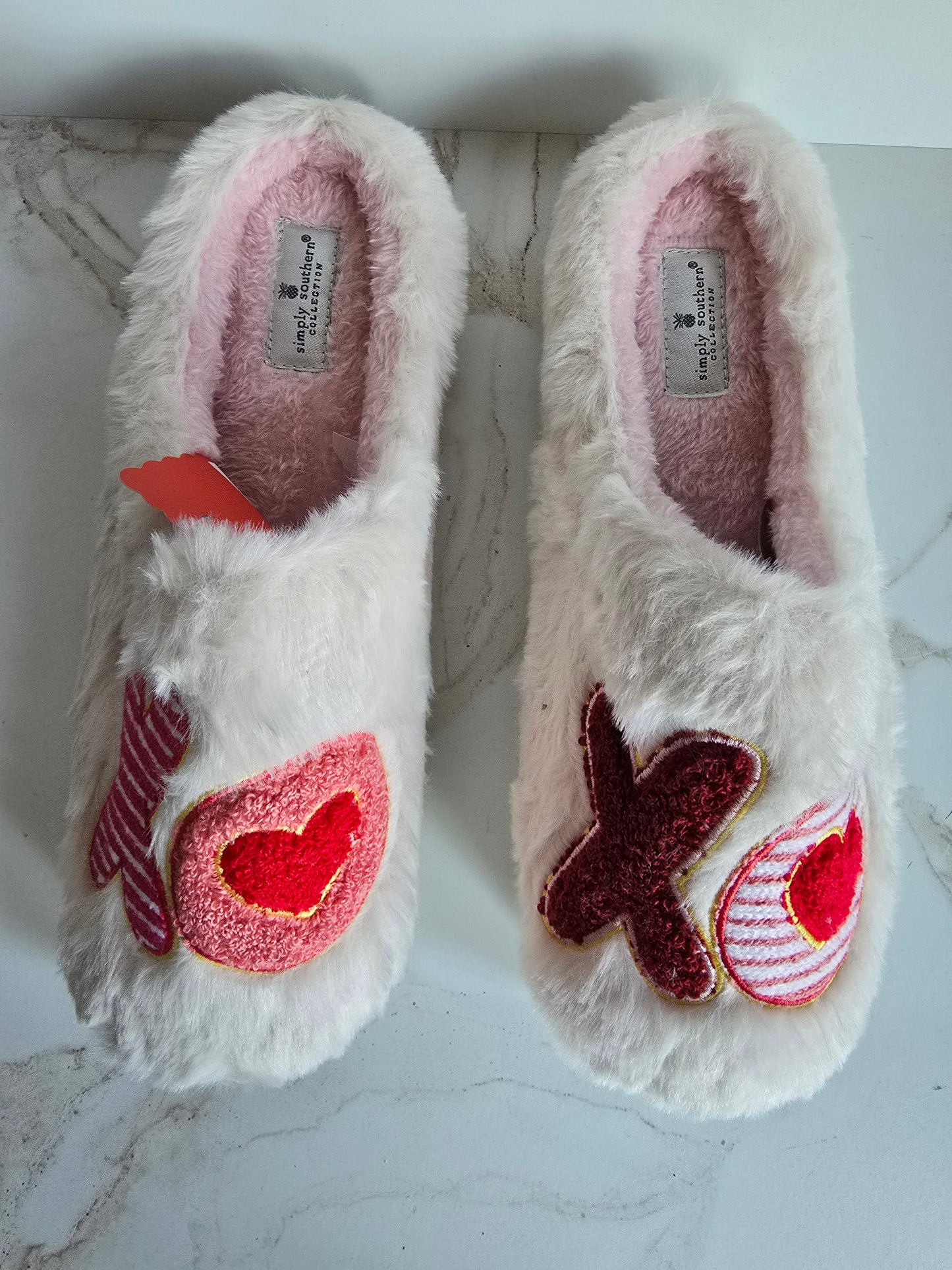 Simply Southern Furry Slippers Sz 7/8