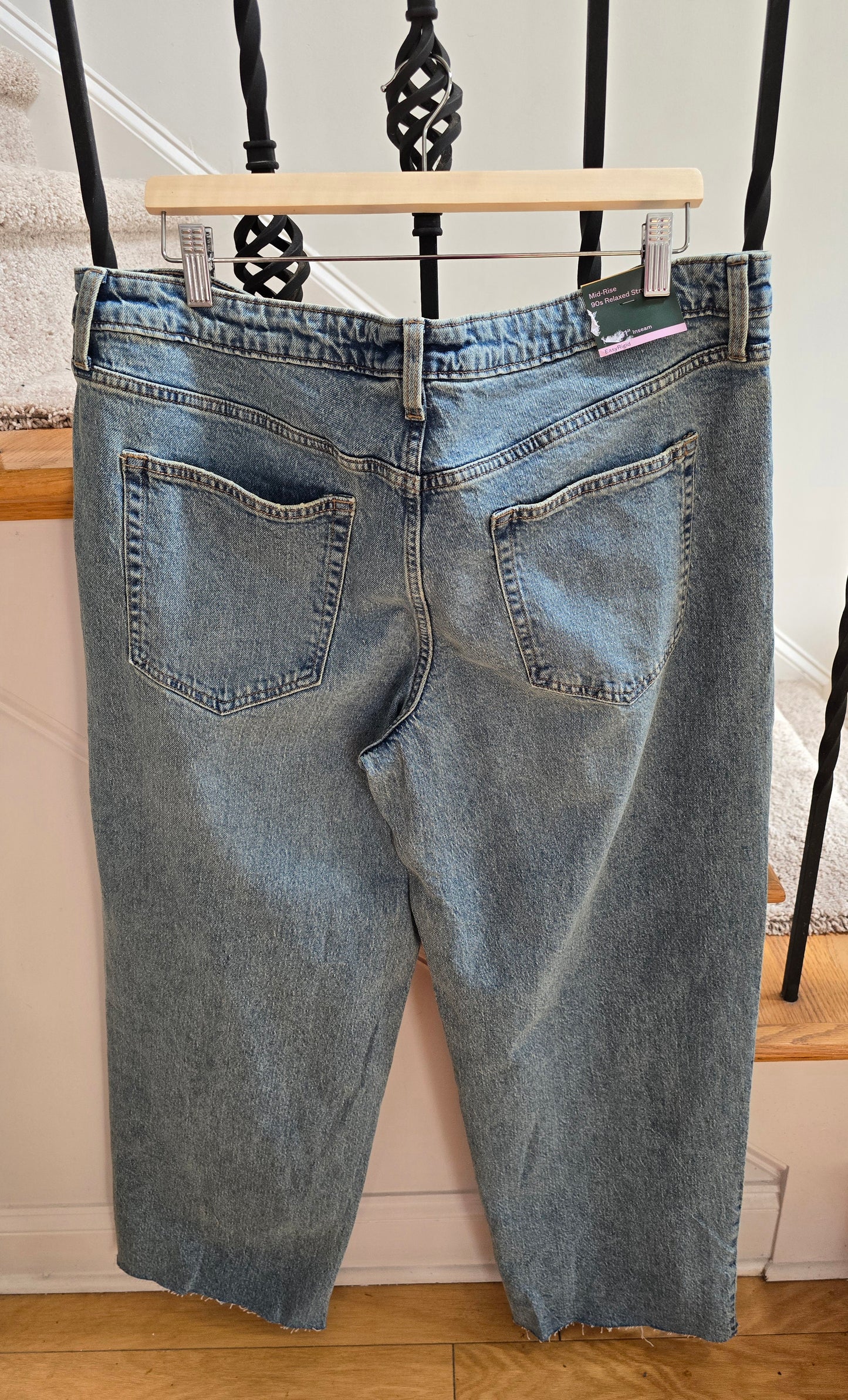 Wild Fable Mid-Rise 90s Relaxed Straight Jeans Sz 14