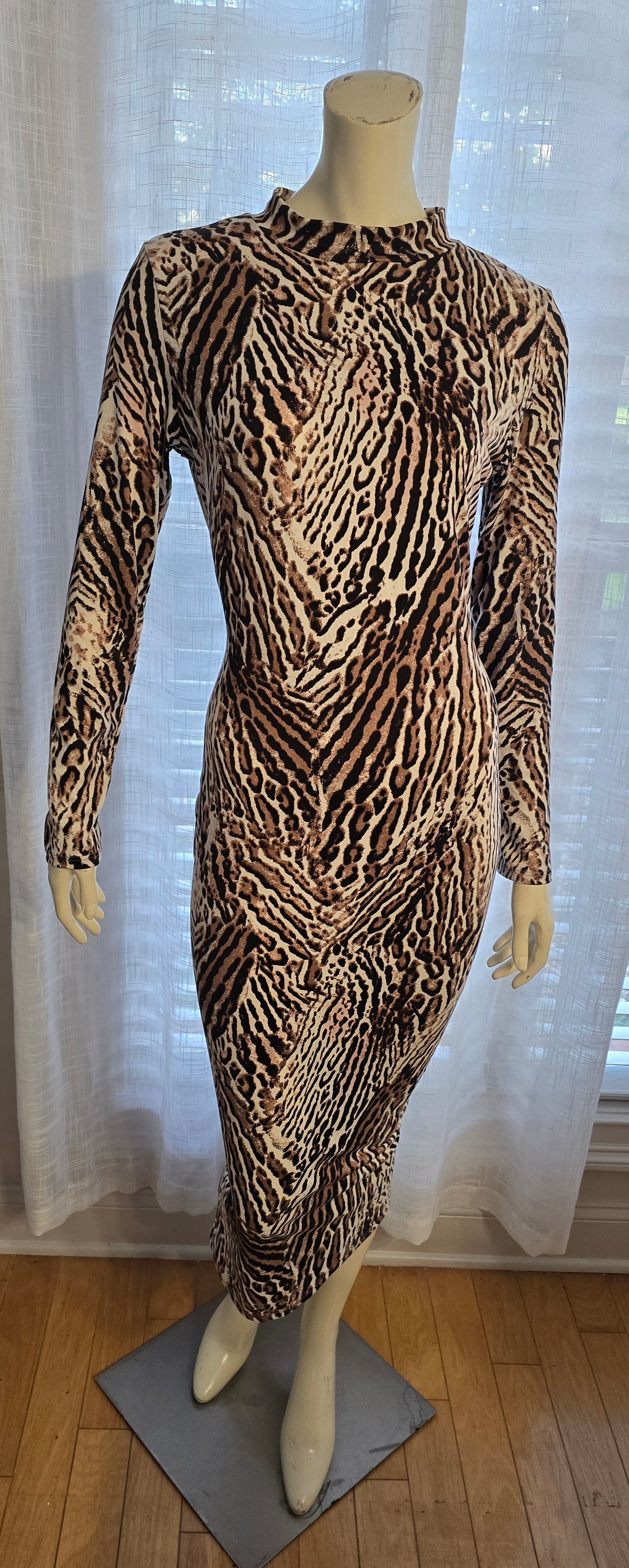 Pretty Little Thing Animal Print Fitted Dress Sz 10