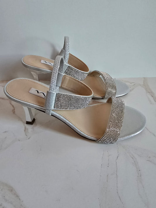 Nina Silver Bling Kitten Heels Sz 8.5M