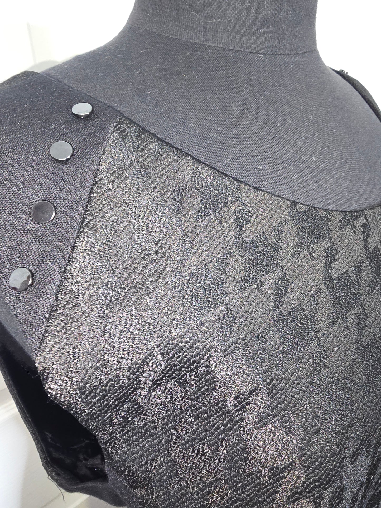 Tahari Black Houdstooth Dress Sz 16