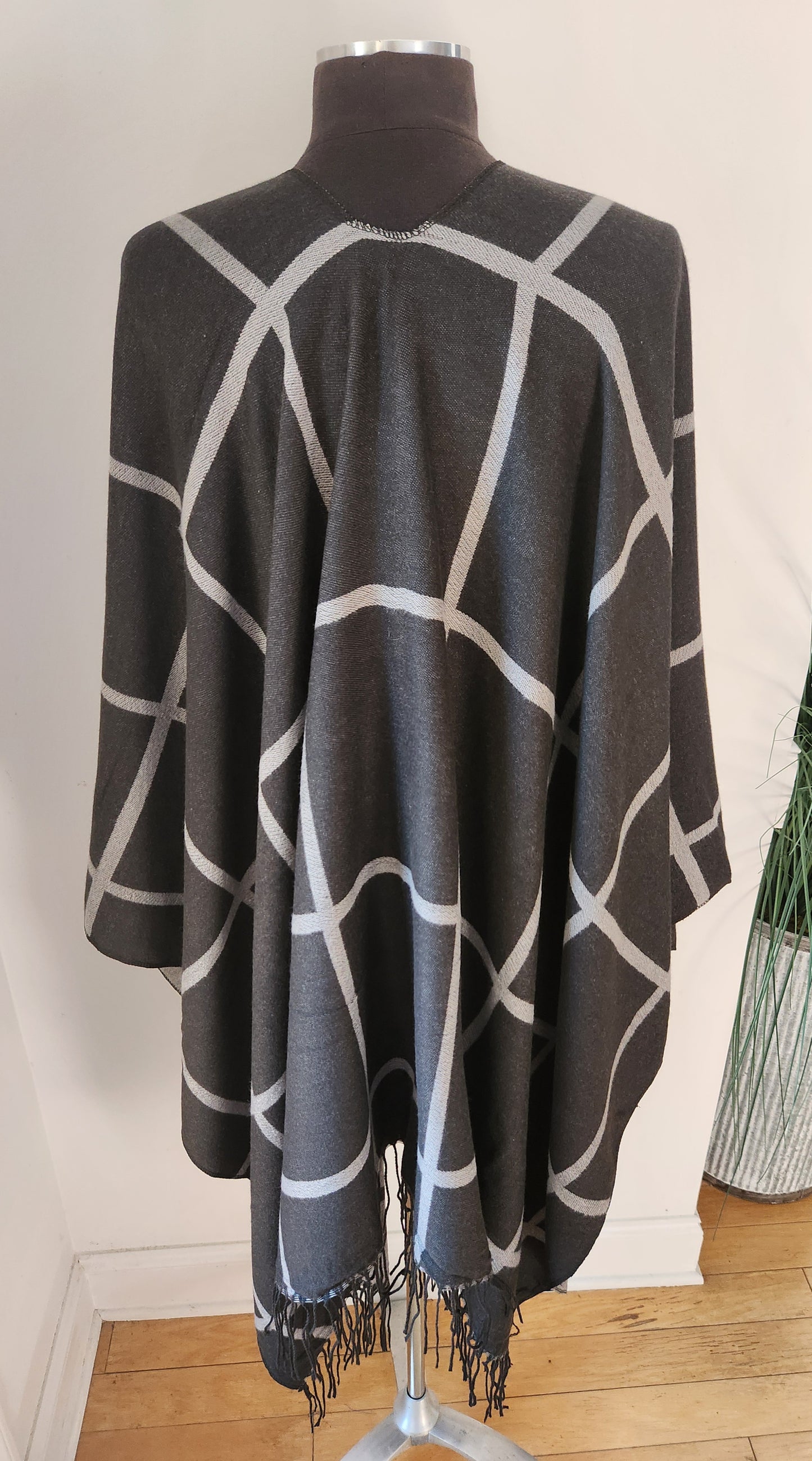 Black & Grey Reversible Shawl One Size