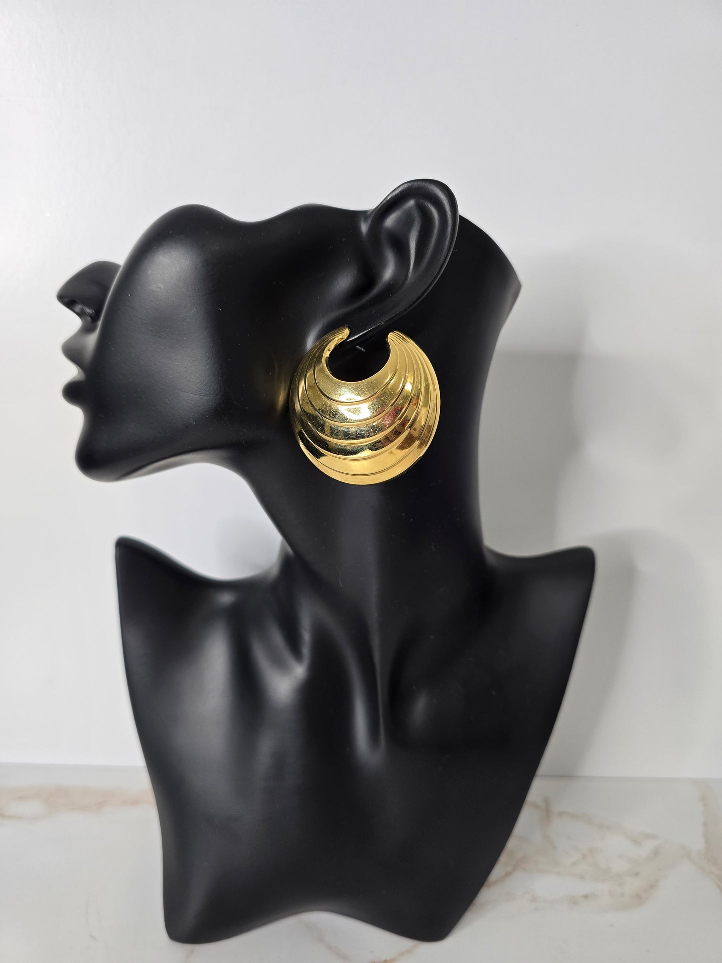 Gold Vintage Shell Earrings