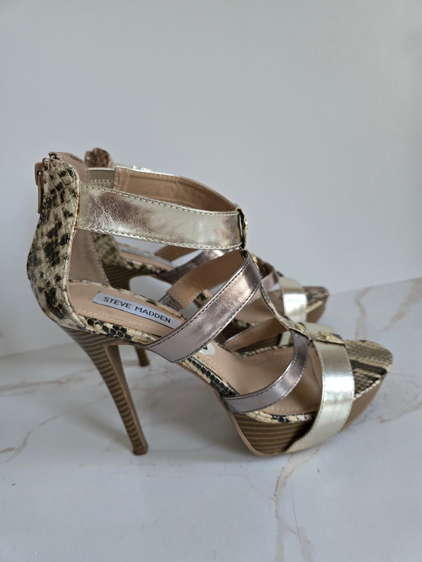 Steve Madden Possh Gold Metallic & Snakeskin Platform Stilettos Sz 8.5