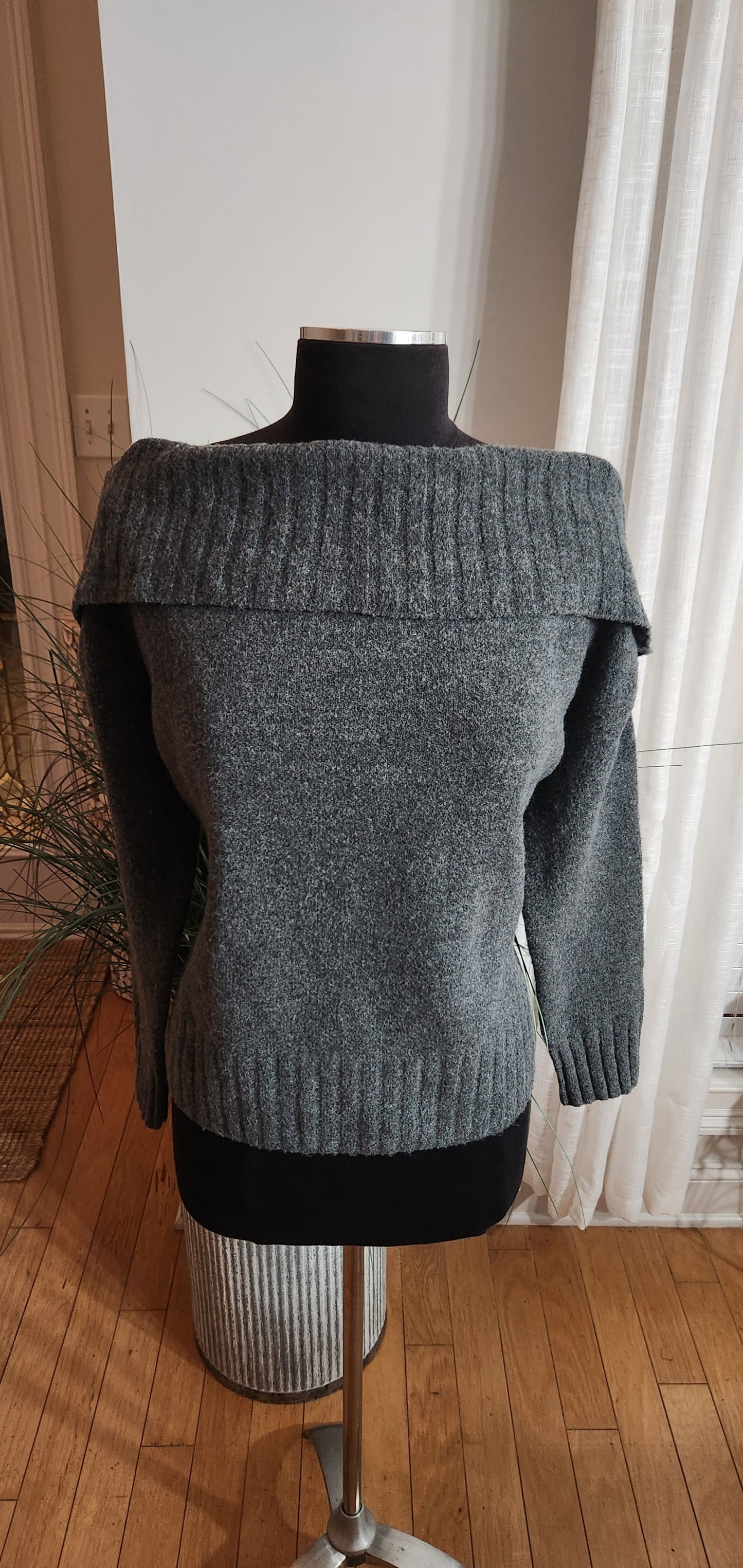 Ava & Viv Grey Sweater Sz XXL