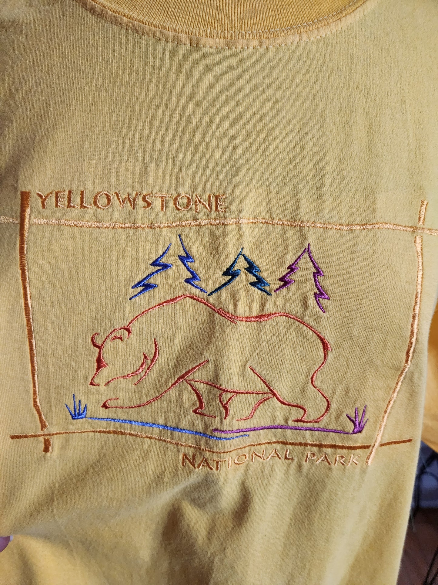 Yellowstone National Park Tee Sz XXL