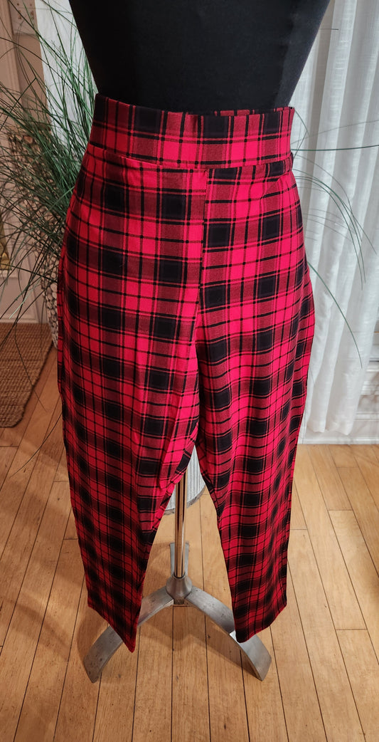 Torrid Red & Black Plaid Leggings Sz 4X