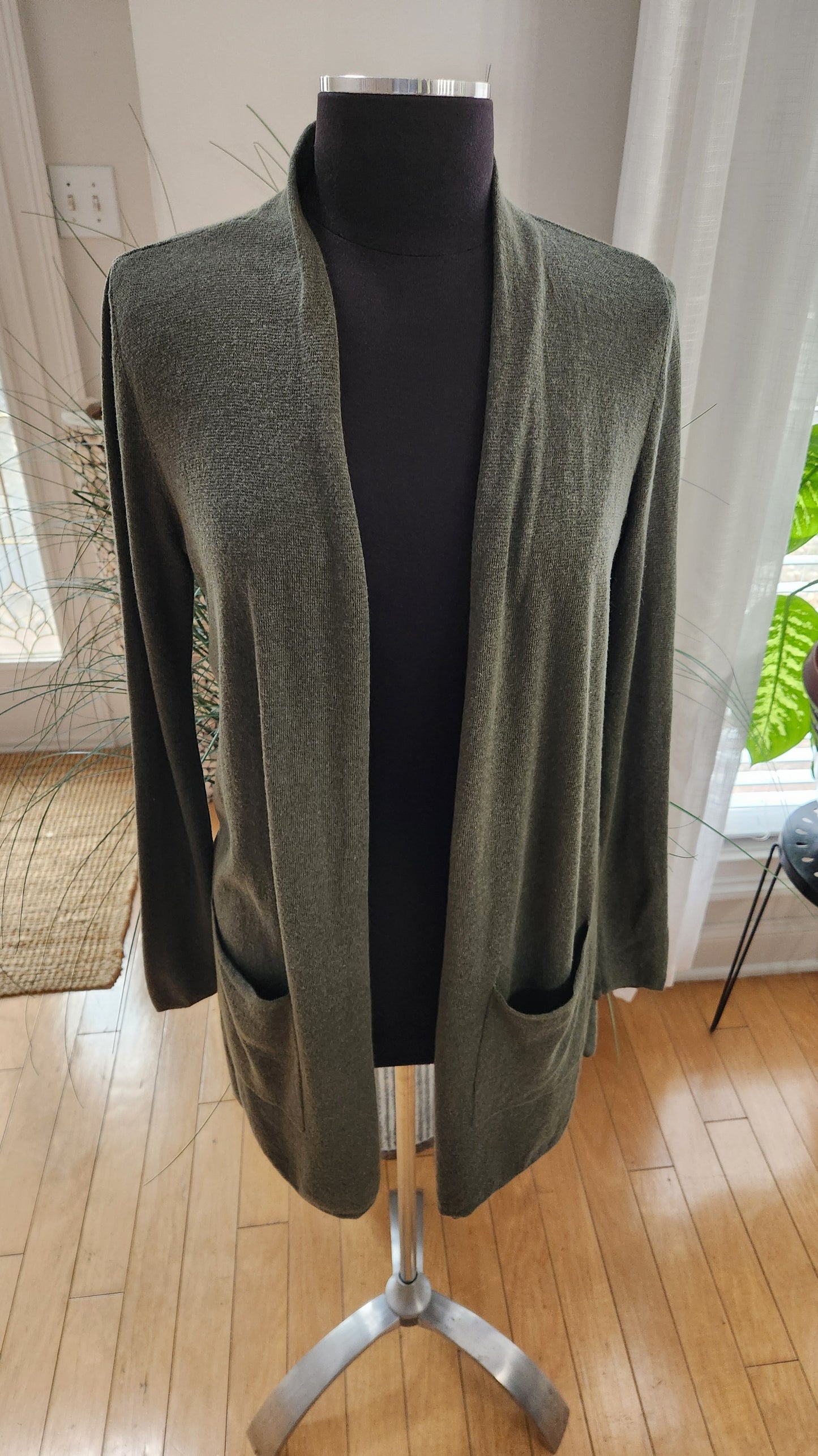 Ann Taylor Loft Open Cardigan Sz S