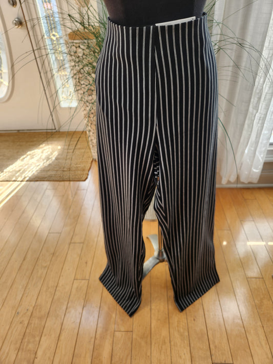 Liz Claiborne Black & White Striped Straight Leg Mid-Rise Pants Sz 0X