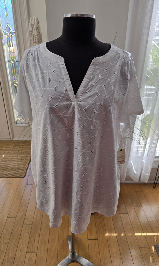 St. John's Bay White Short Sleeve Top Sz 3X