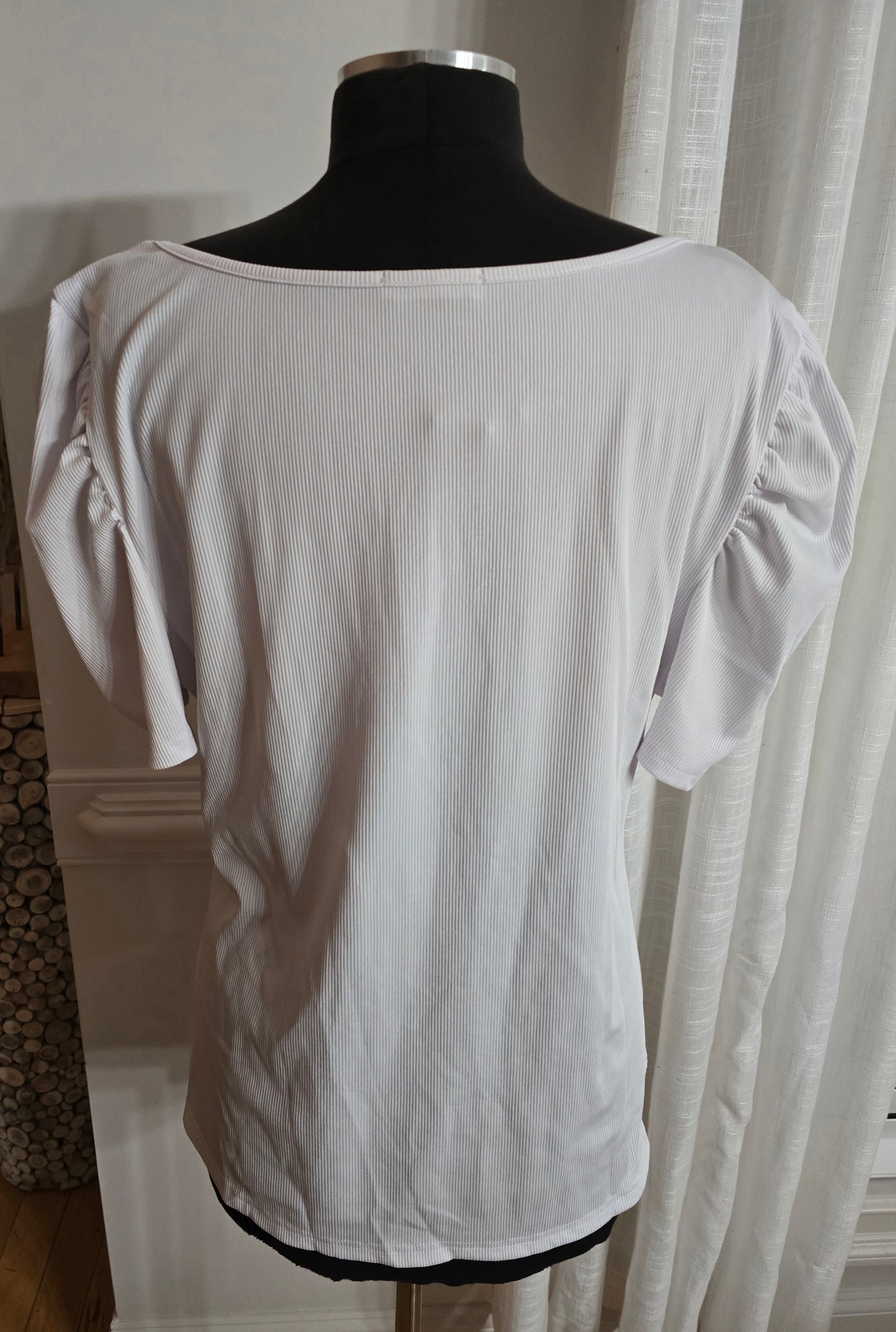 Involand White Puff Sleeve Top Sz 20W