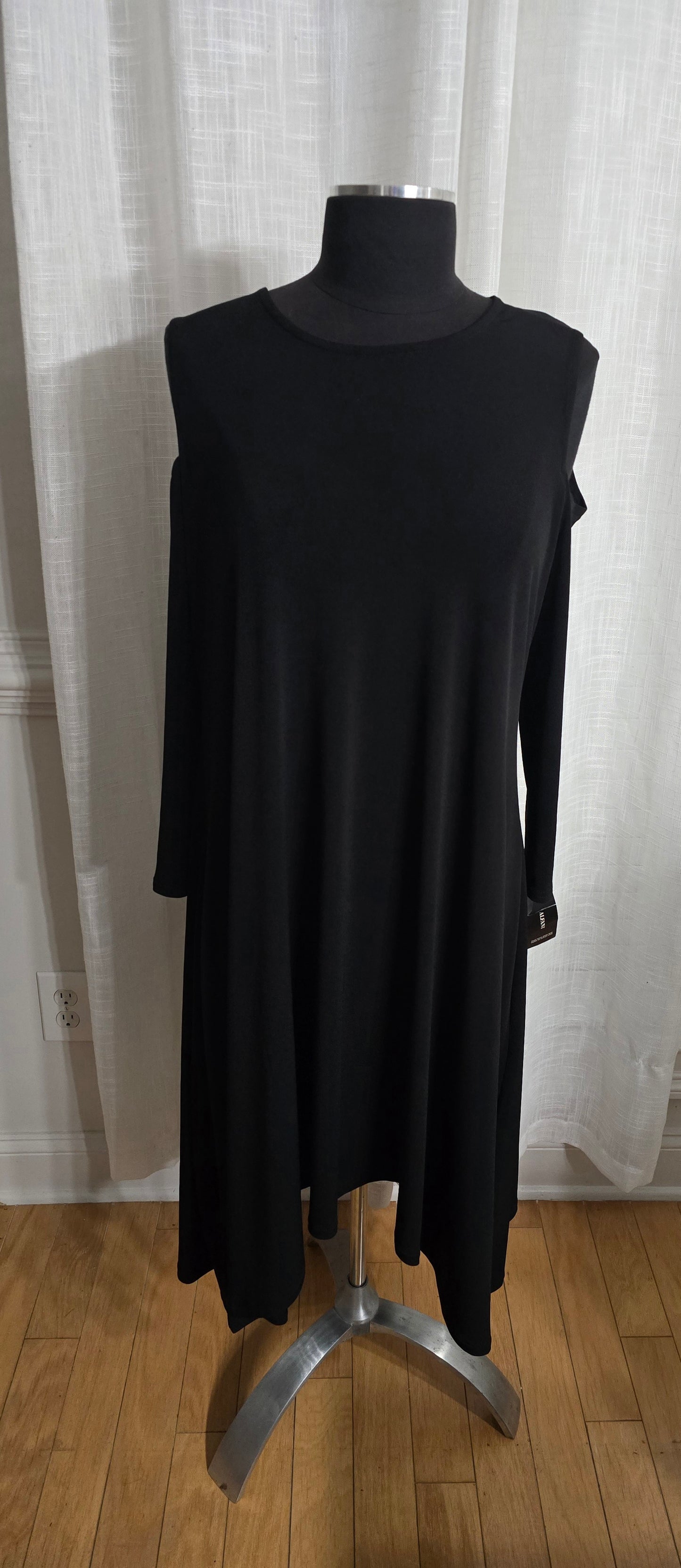 Alfani Cold Shoulder Black Dress Sz 16