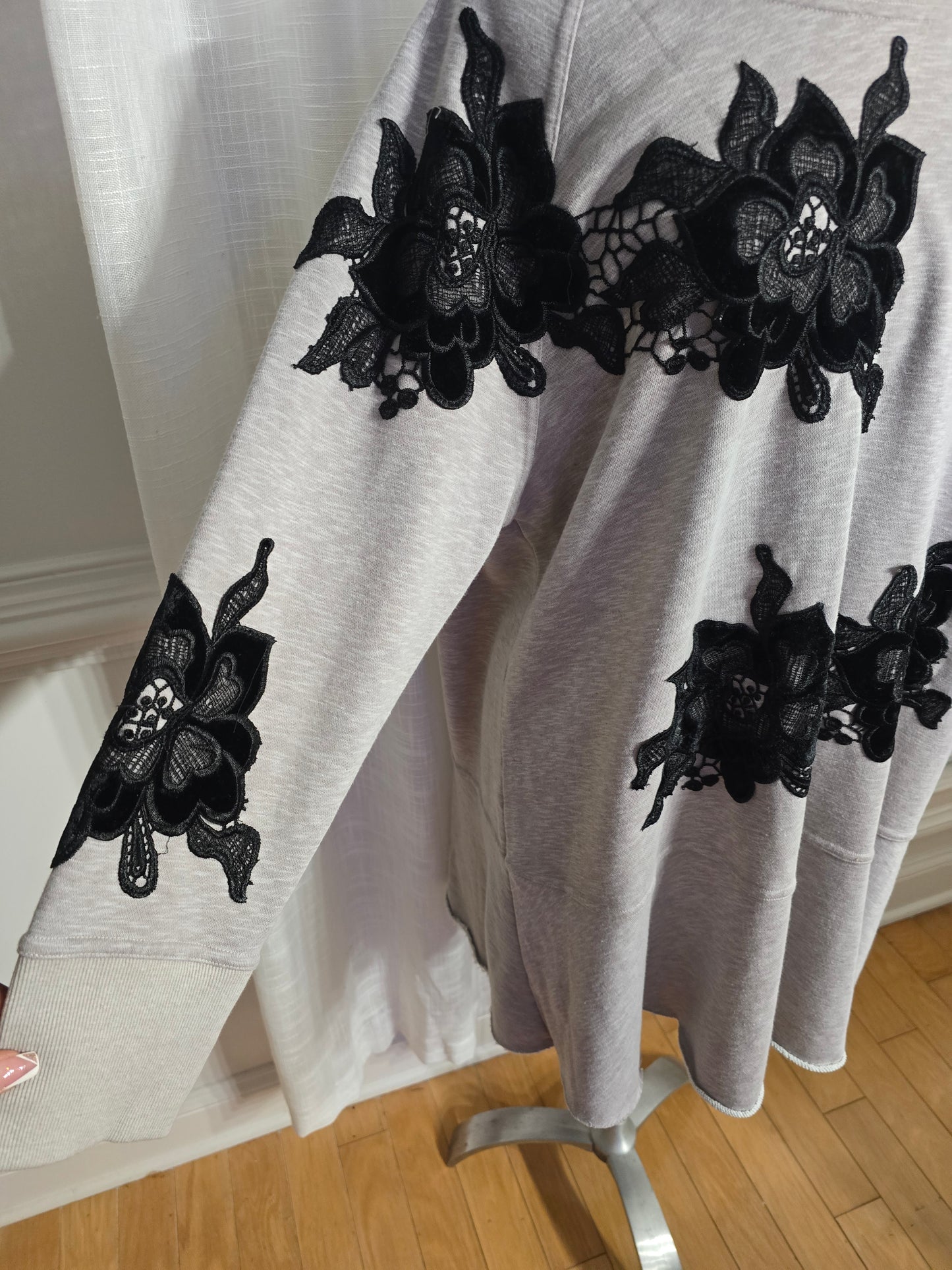 Soft Surroundings Grey Embellished Sweater Sz 2X