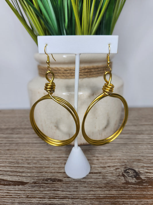 Hula Hoop Earrings - Medium Gold