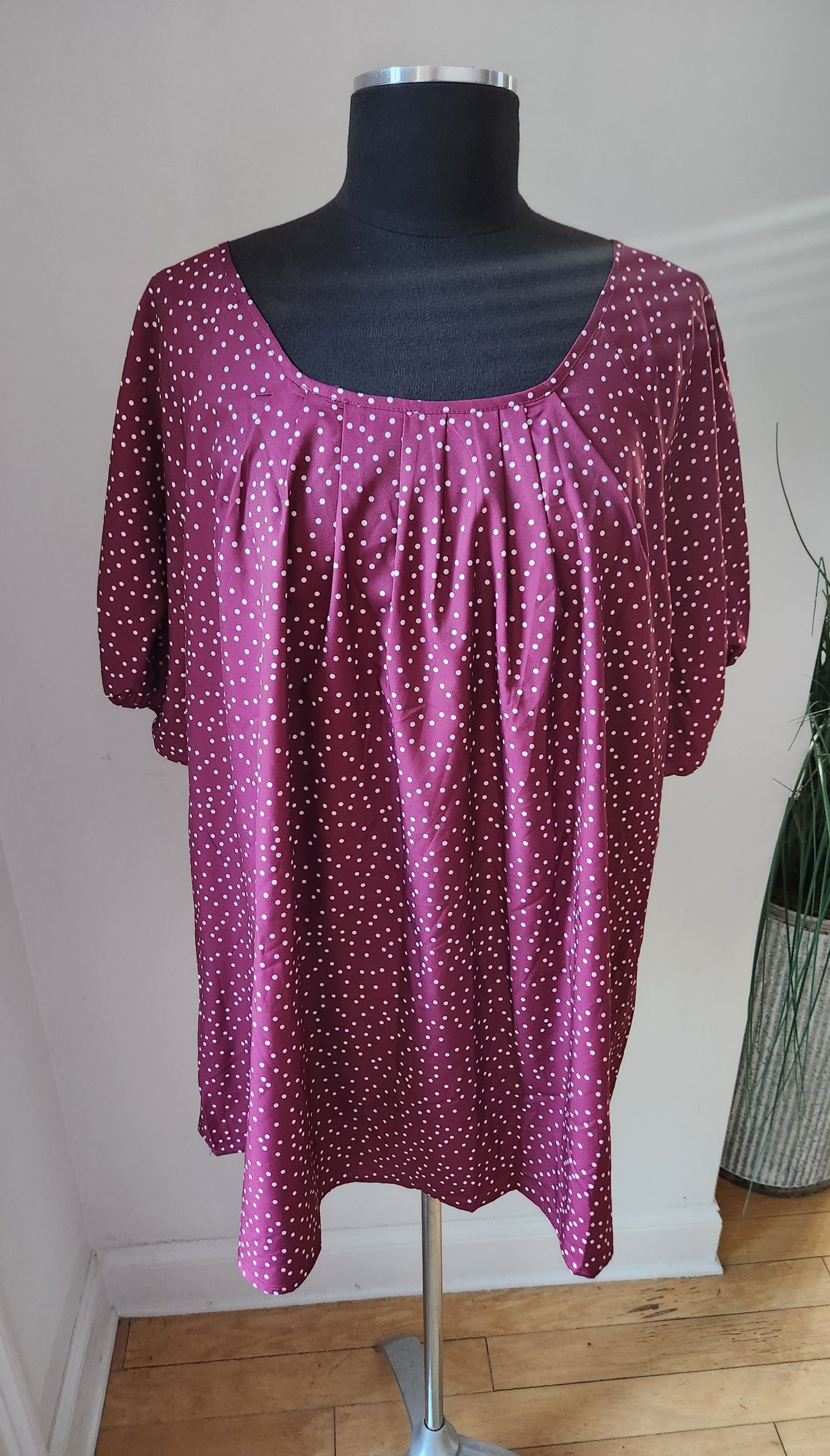 BloomChic Polka Dot Blouse Sz 22-24