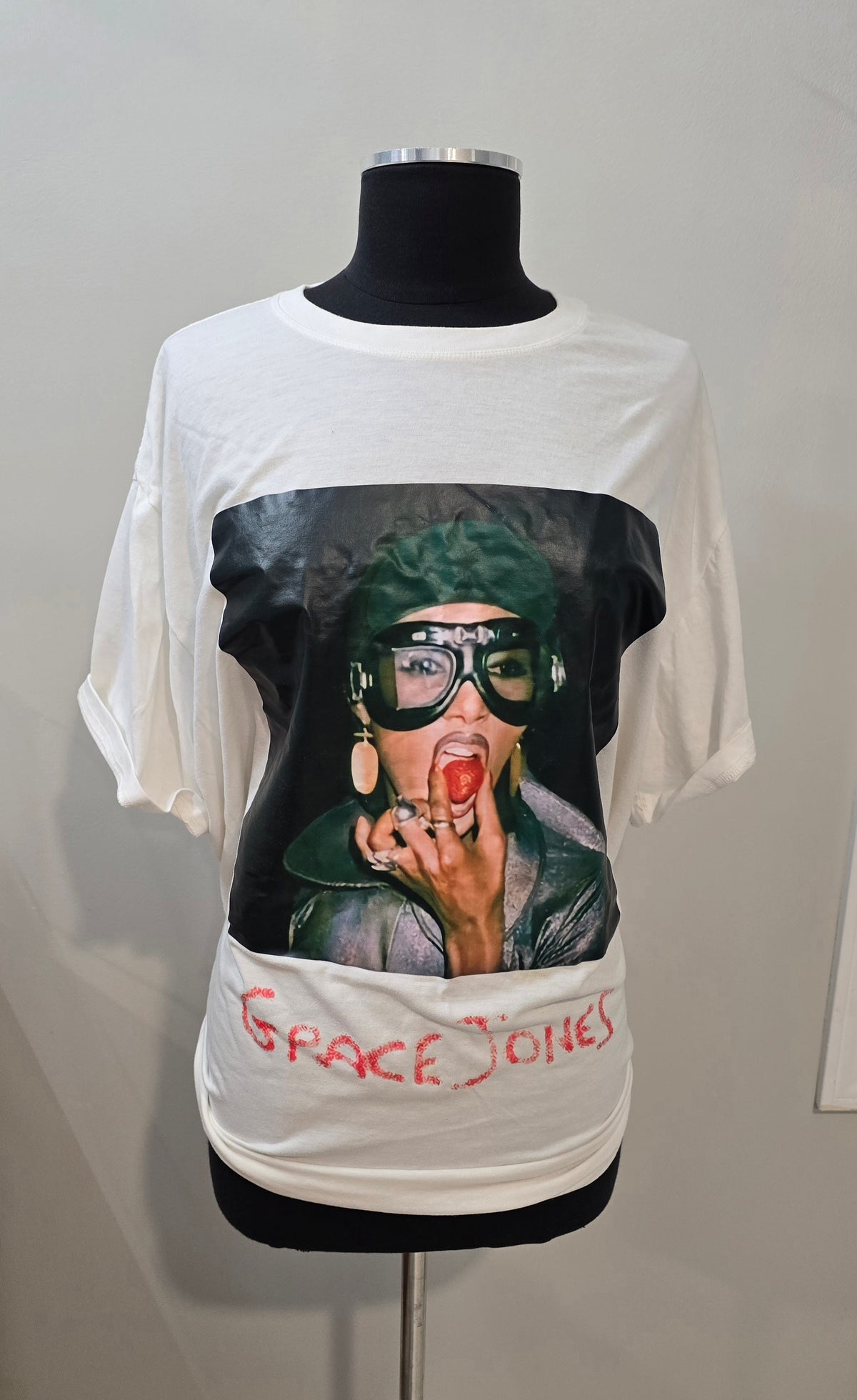 Fashion Icon Graphic Tee Sz 3X