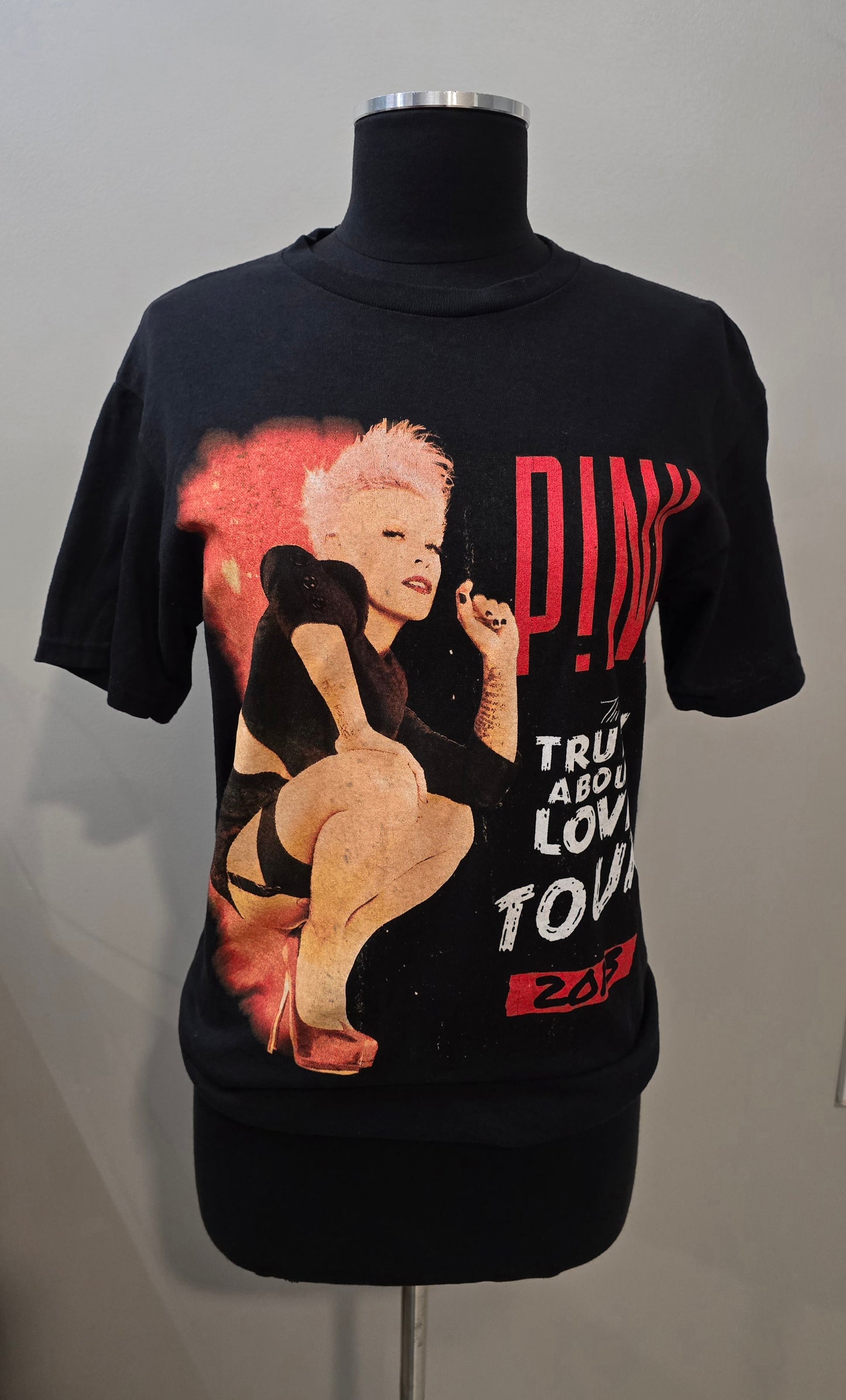 Pink Truth About Love Tee Sz M