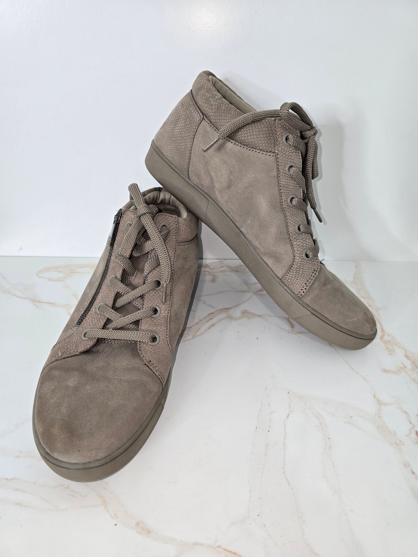 Naturalizer Womens Size 11 M Motley Suede Leather Casual Boot Sneakers Taupe