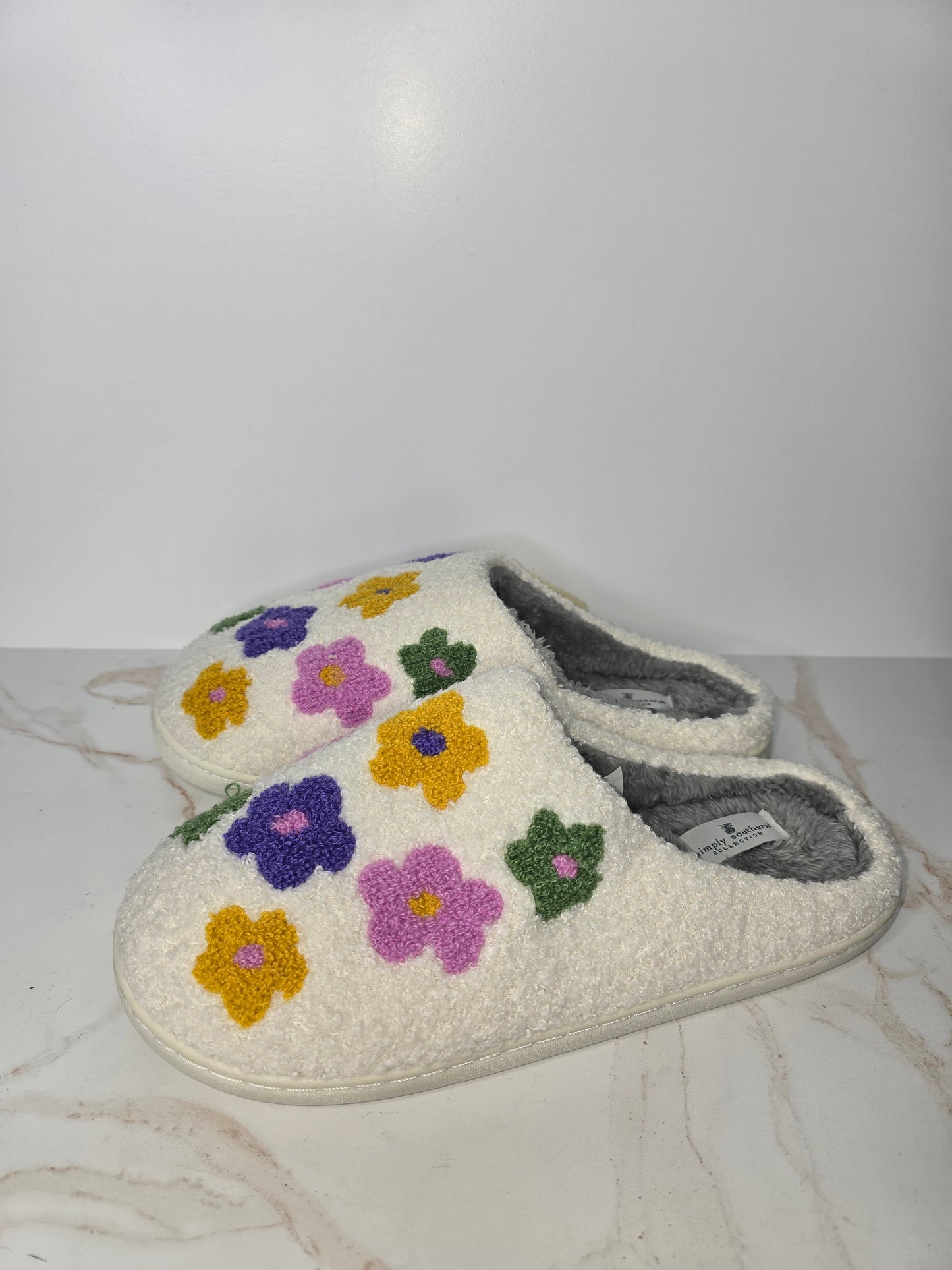 Simply Southern Floral Slippers Sz XL/XXL