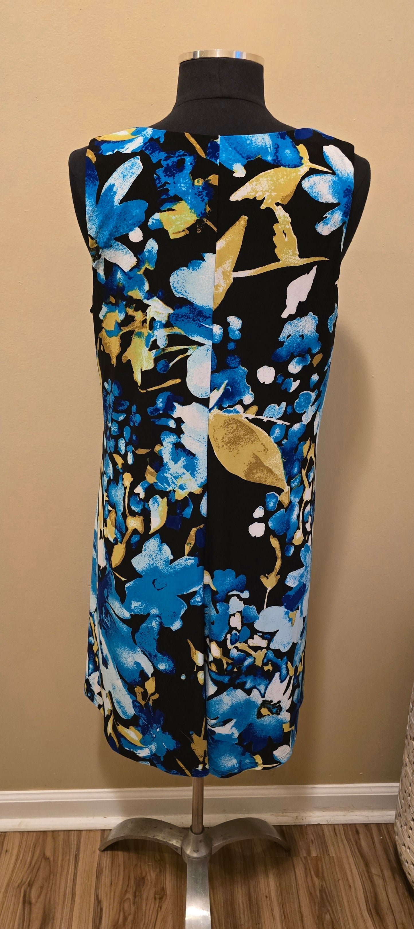 Black & Tropical Swing Dress Sz L