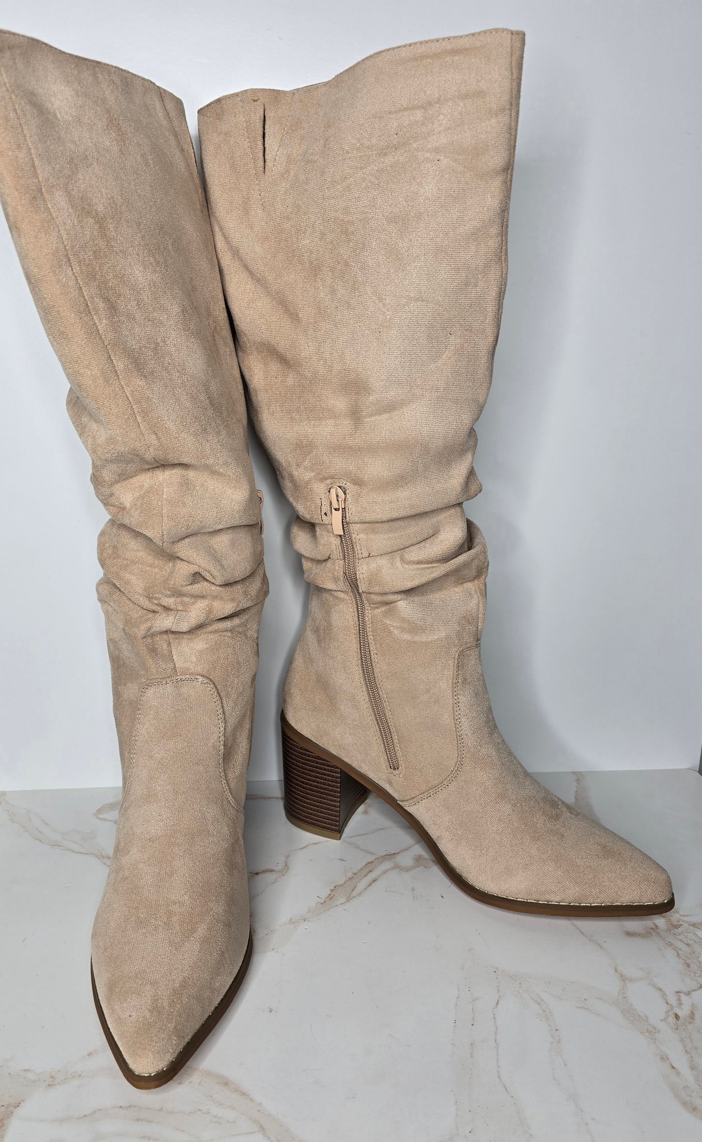 Pointy Toe Knee High Faux Suede Blush Slouch Boot Sz 11